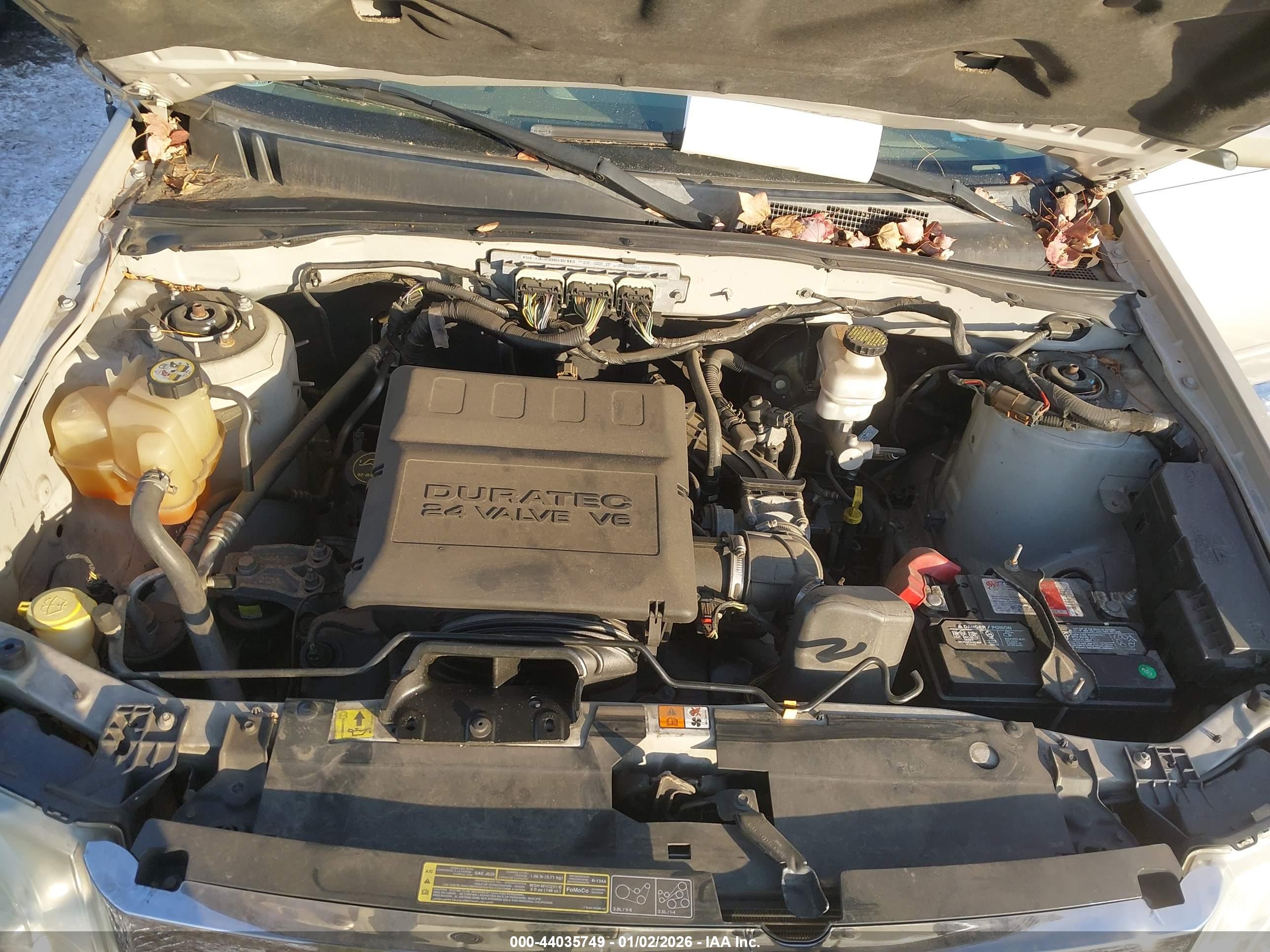 FORD ESCAPE image 10