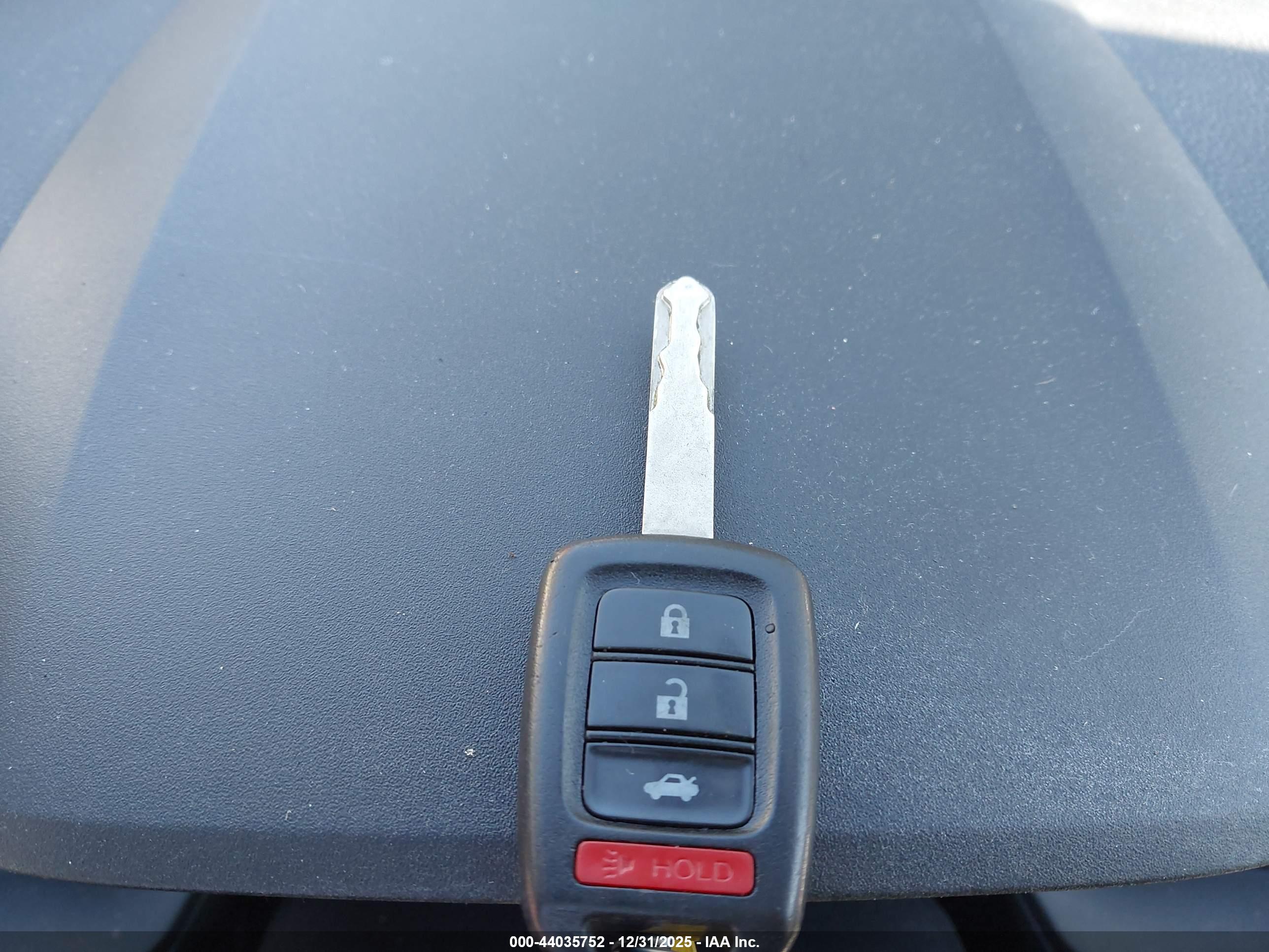 HONDA CIVIC image 11