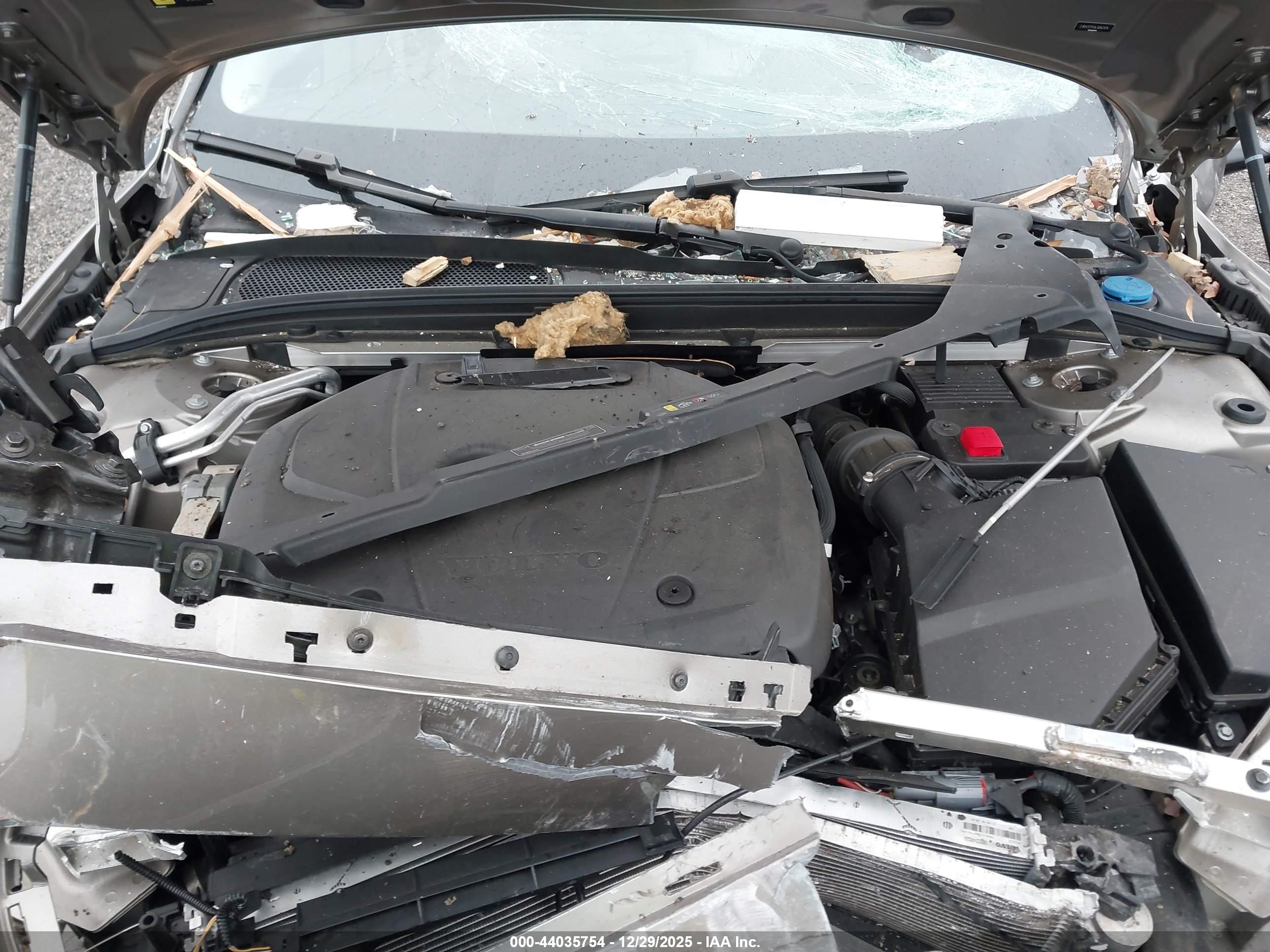 VOLVO S60 image 10