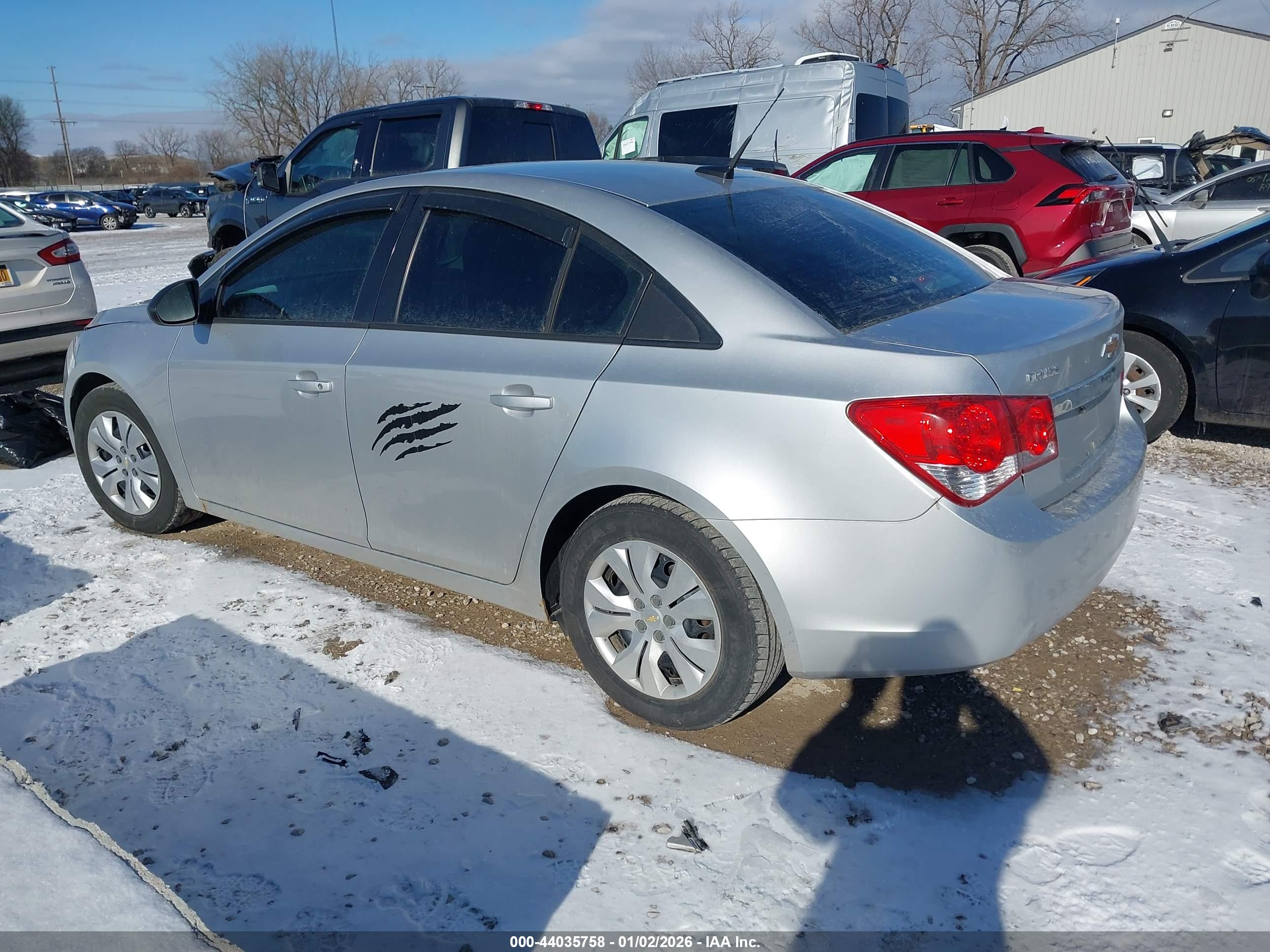 CHEVROLET CRUZE image 3