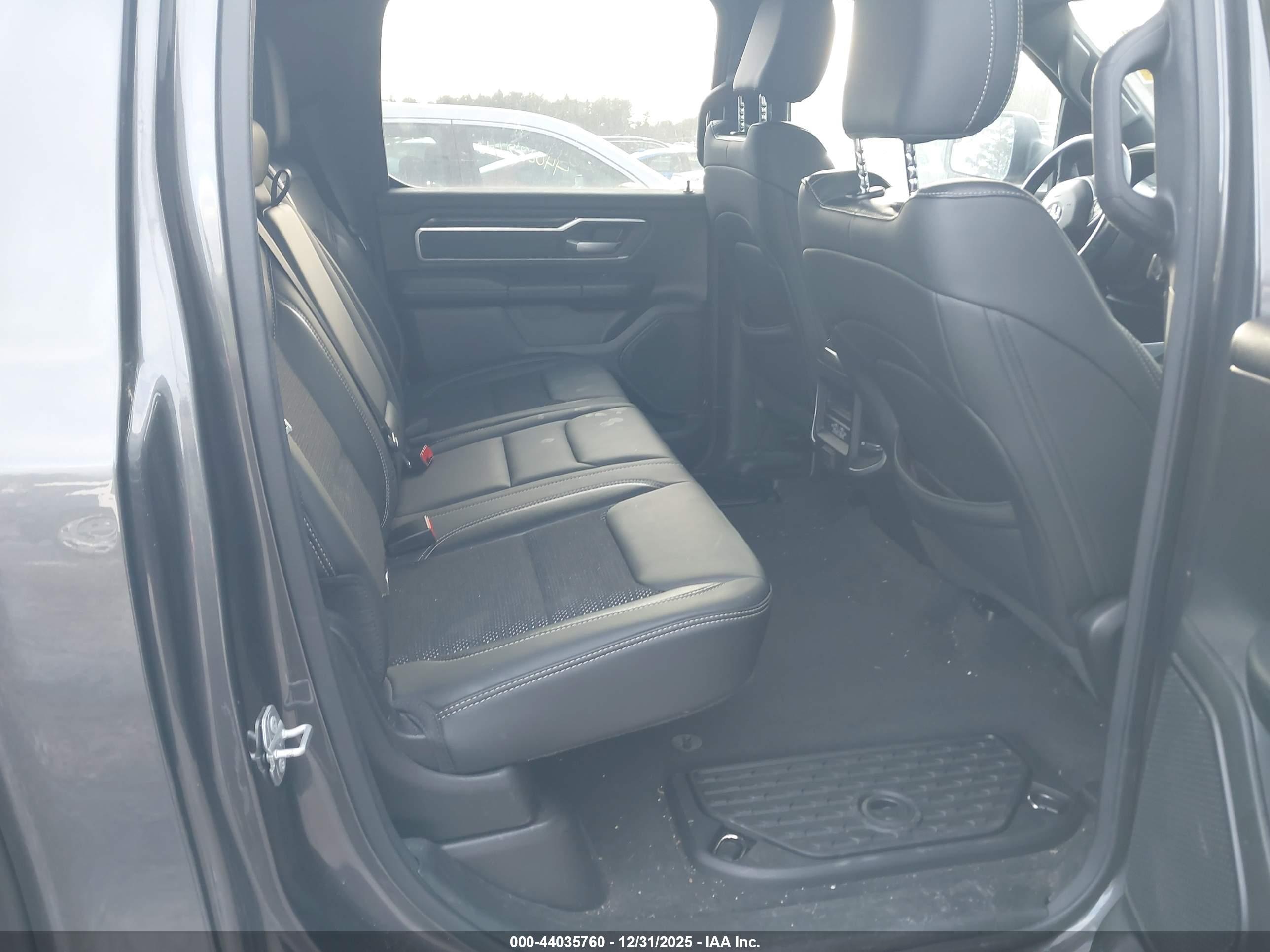 RAM 1500 image 8