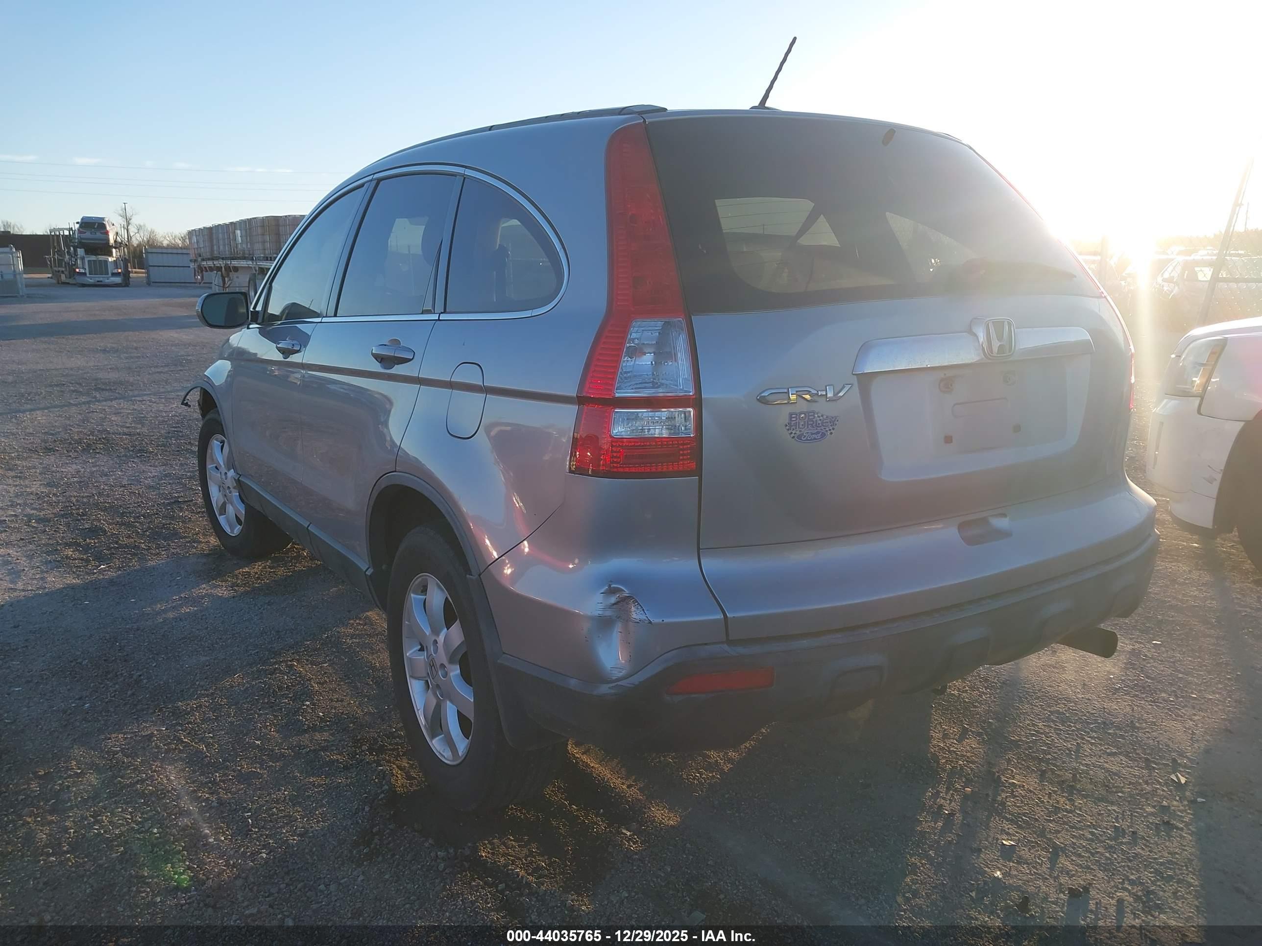 HONDA CR-V image 3