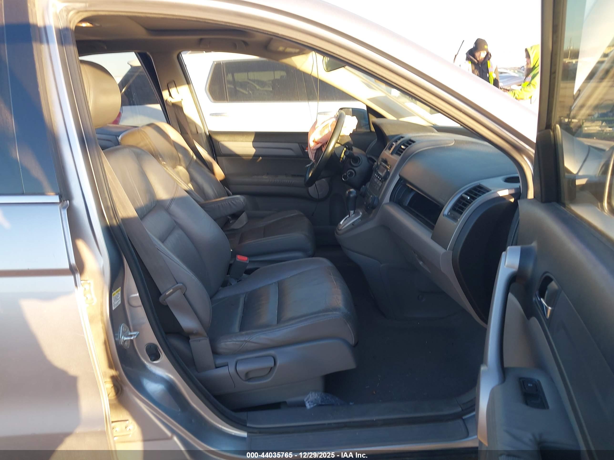 HONDA CR-V image 5