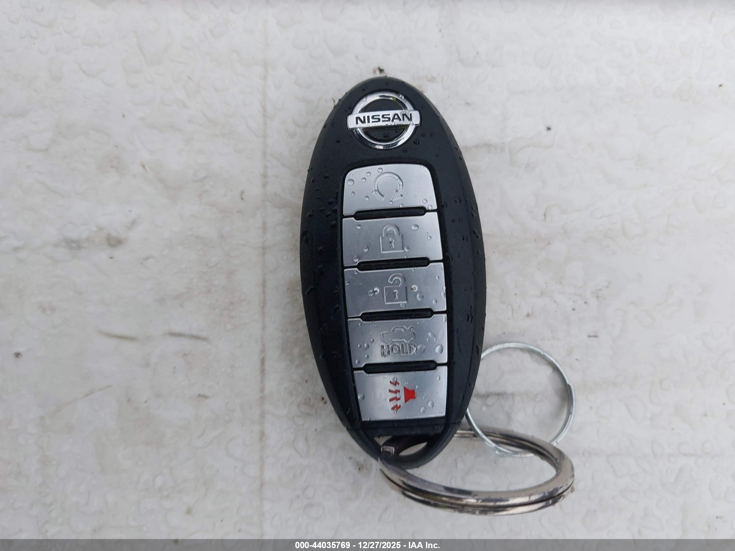 NISSAN ALTIMA image 11