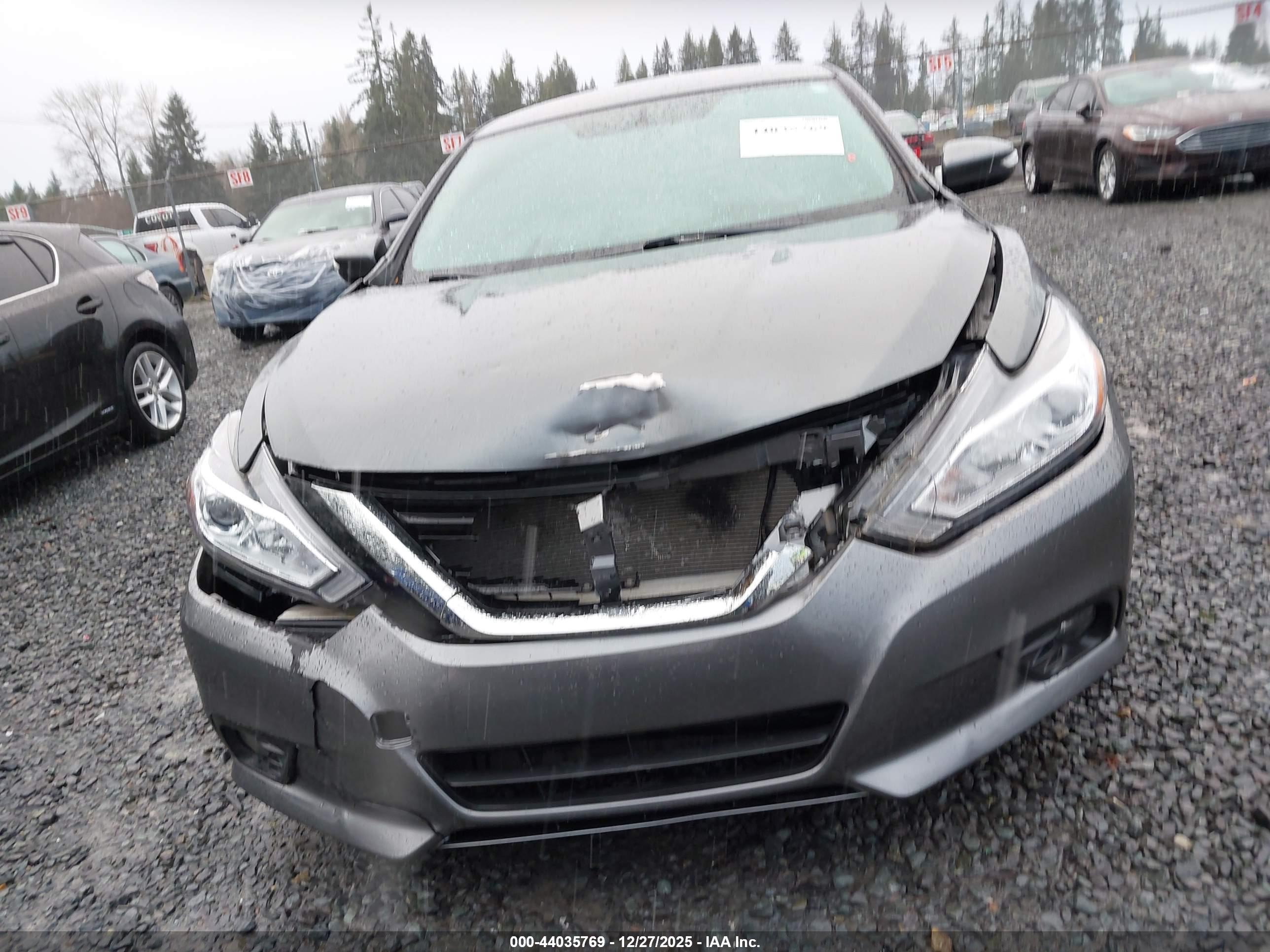 NISSAN ALTIMA image 6