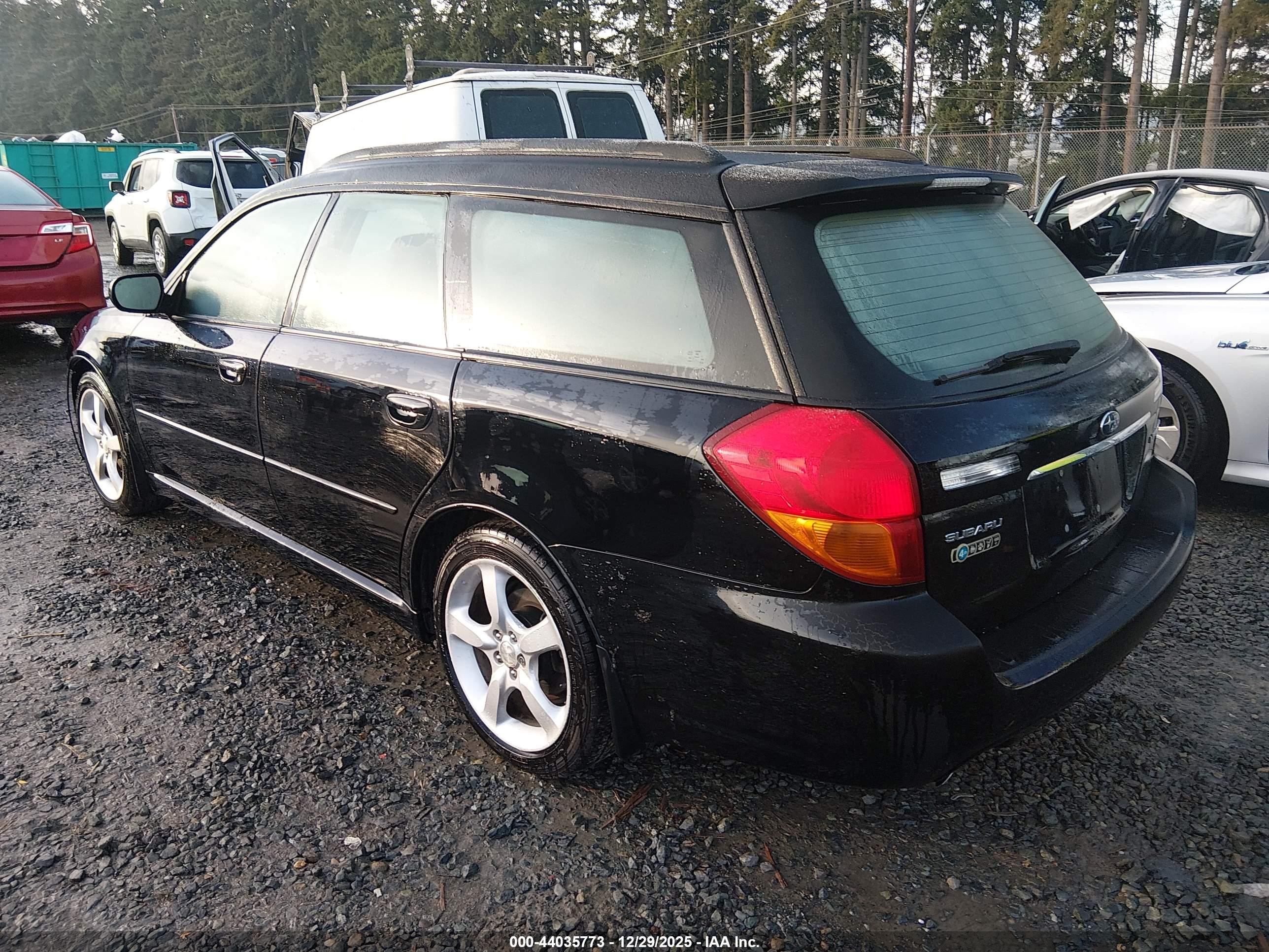 SUBARU LEGACY image 3