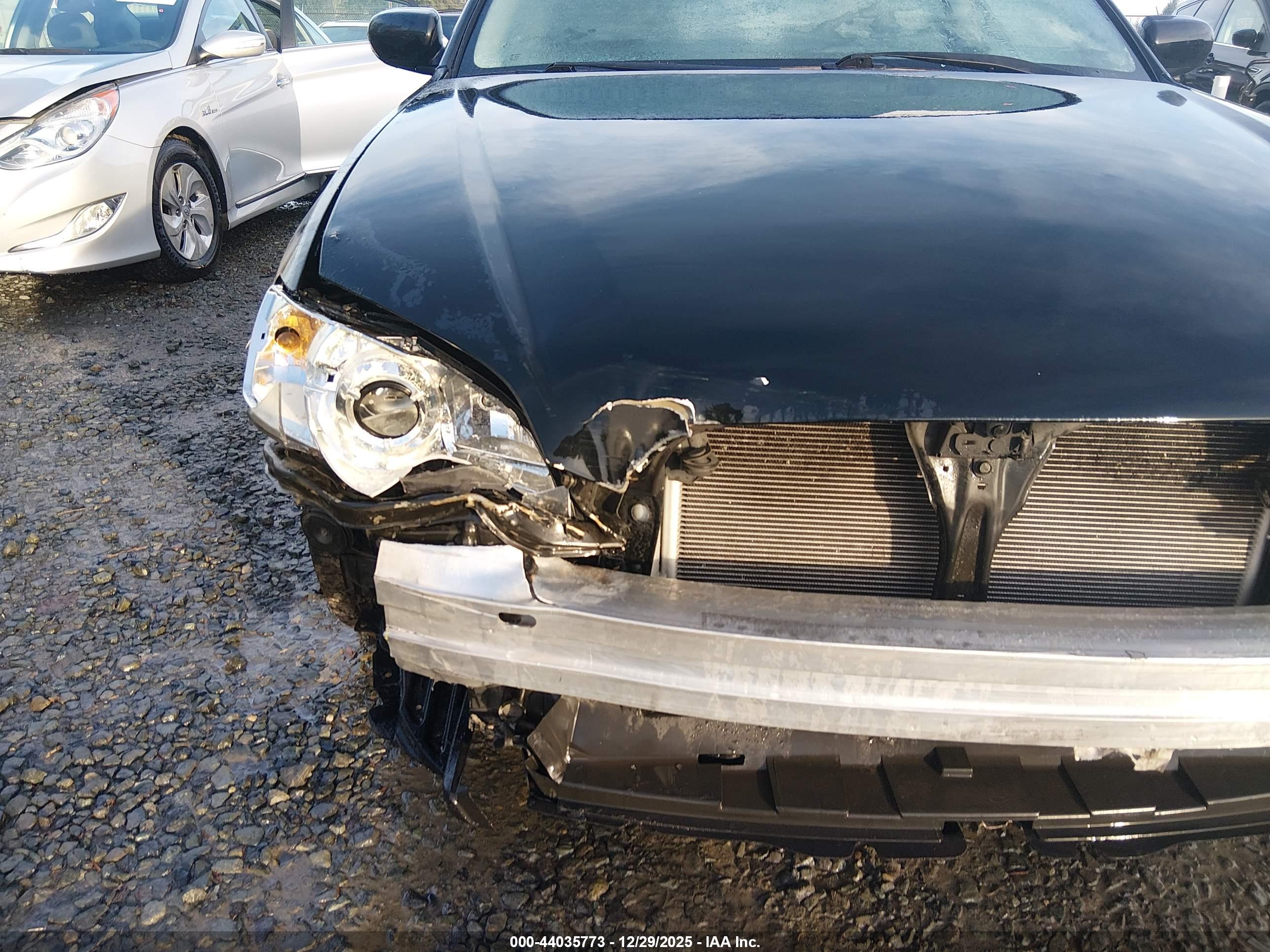 SUBARU LEGACY image 6