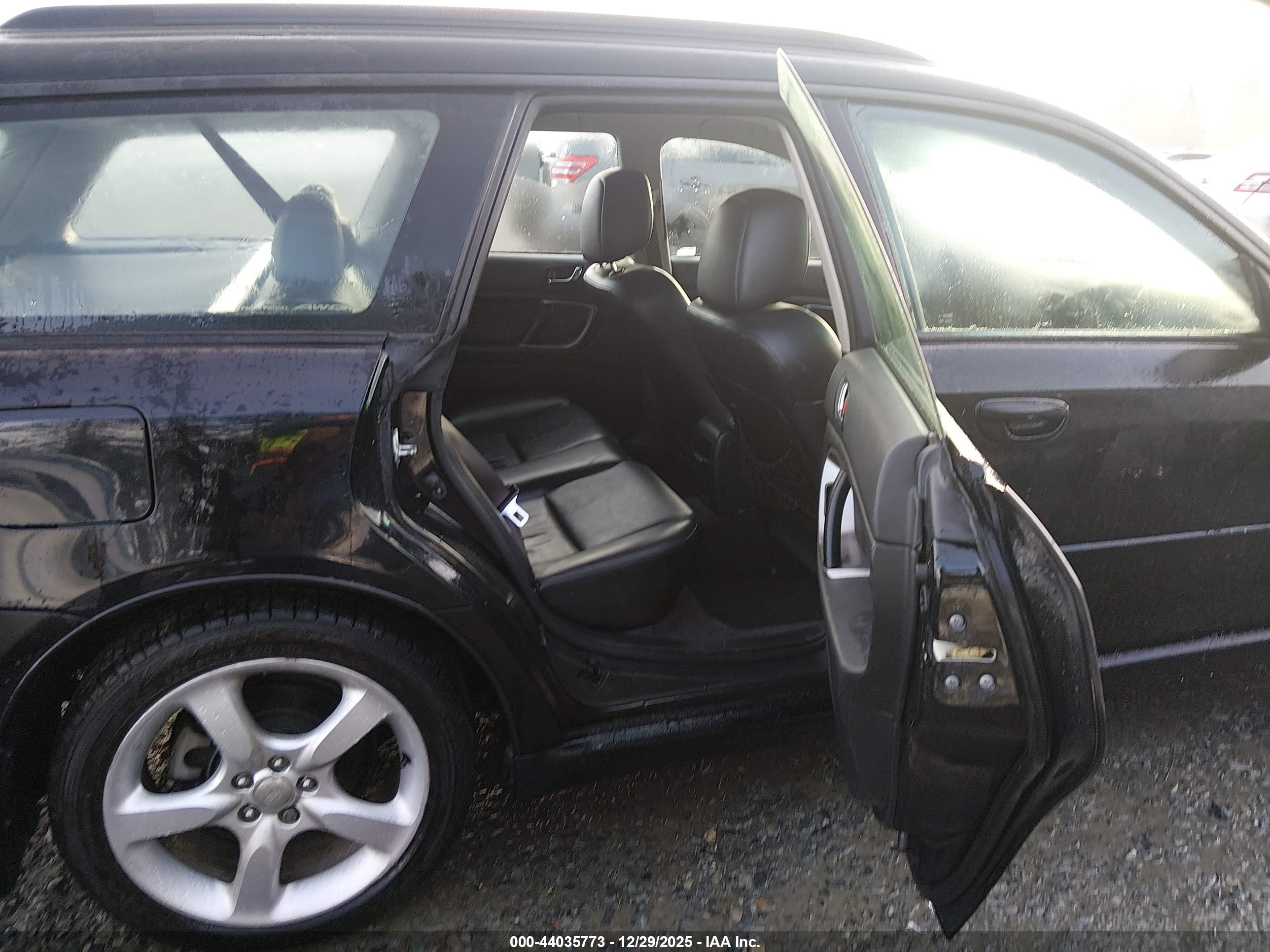 SUBARU LEGACY image 8