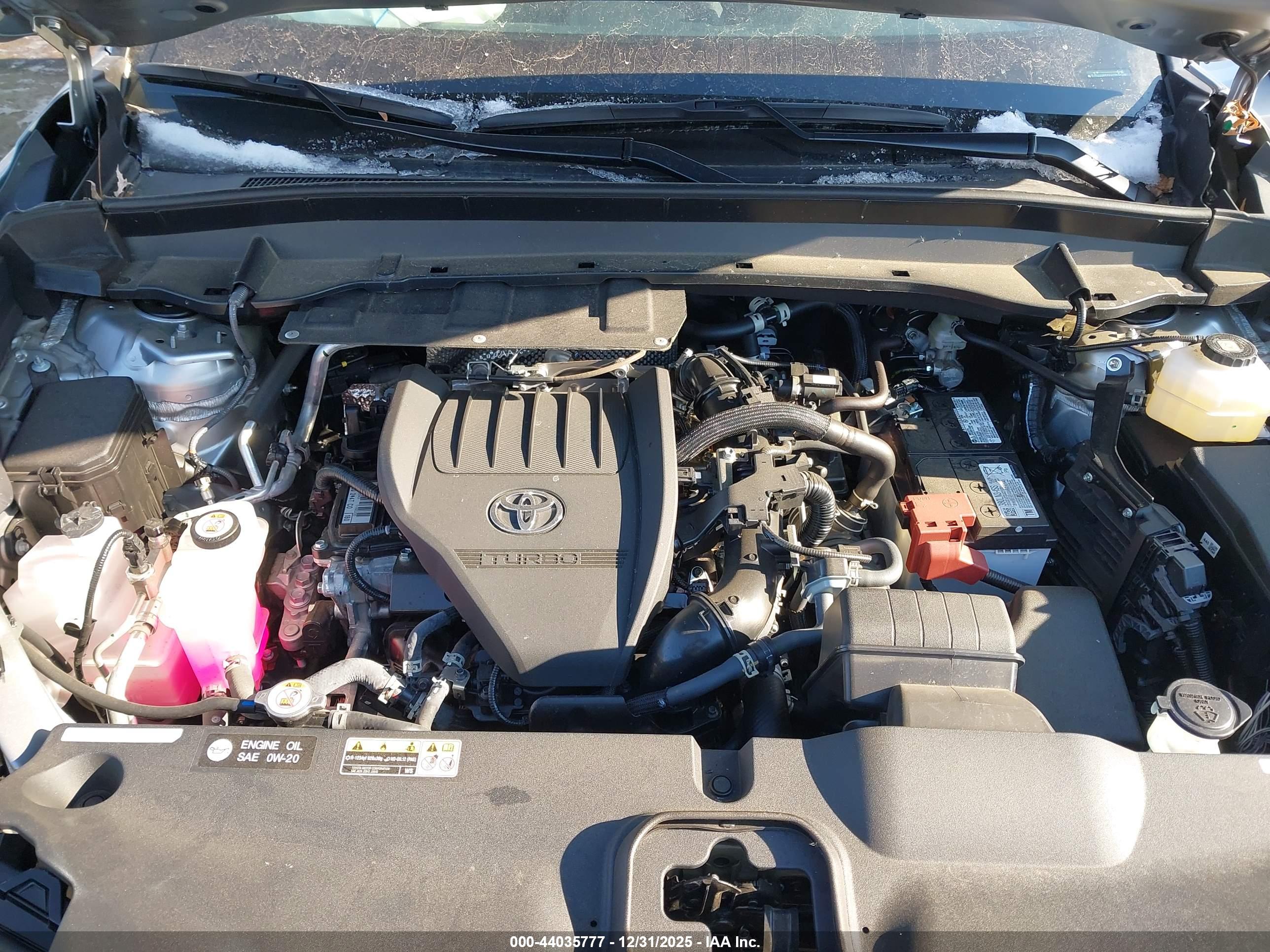 TOYOTA GRAND image 10