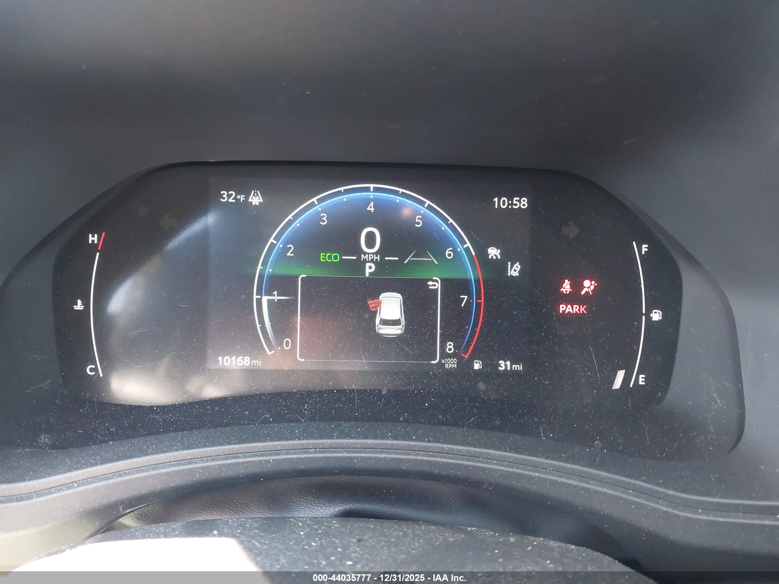 TOYOTA GRAND image 7