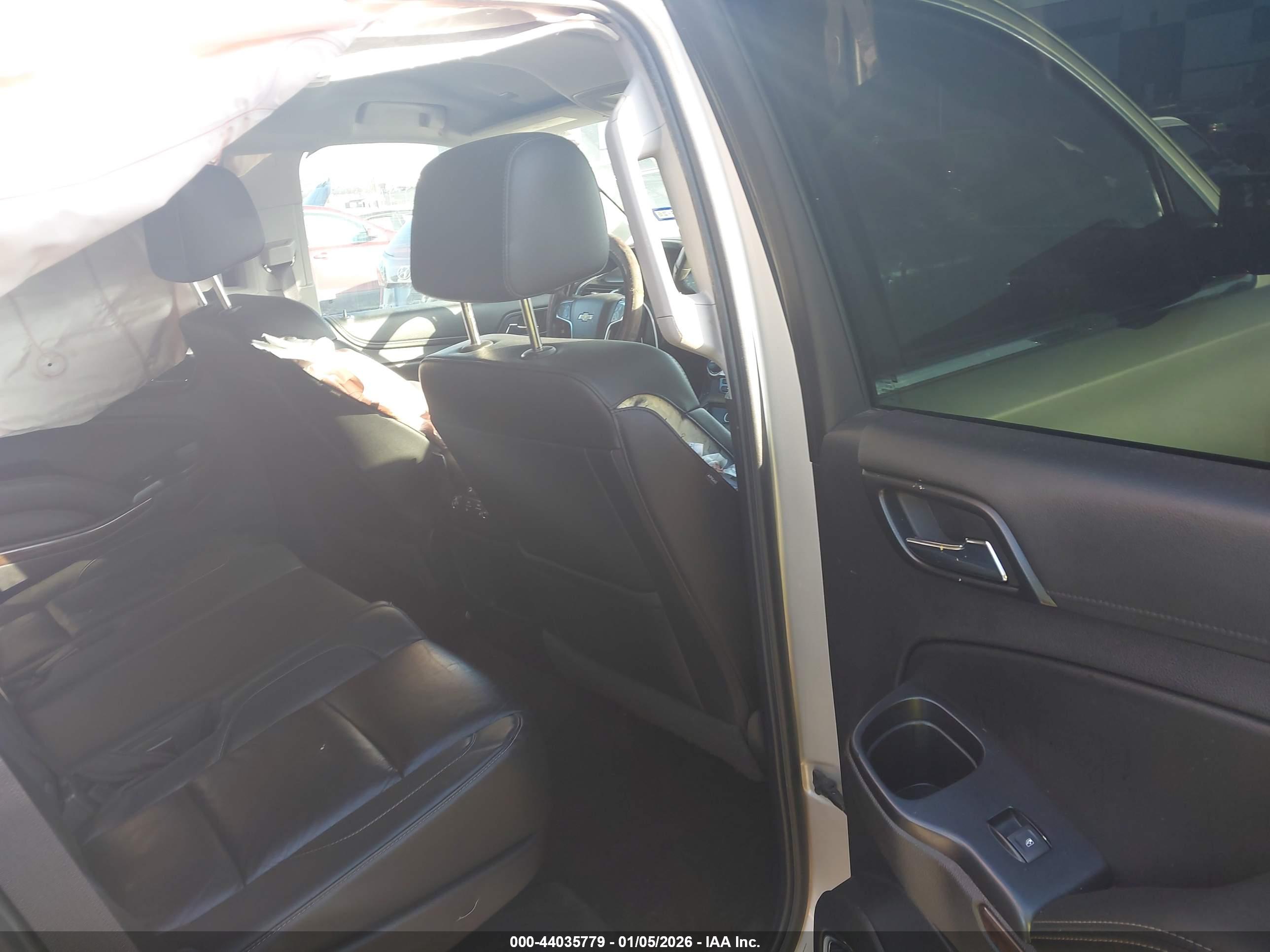 CHEVROLET TAHOE image 8