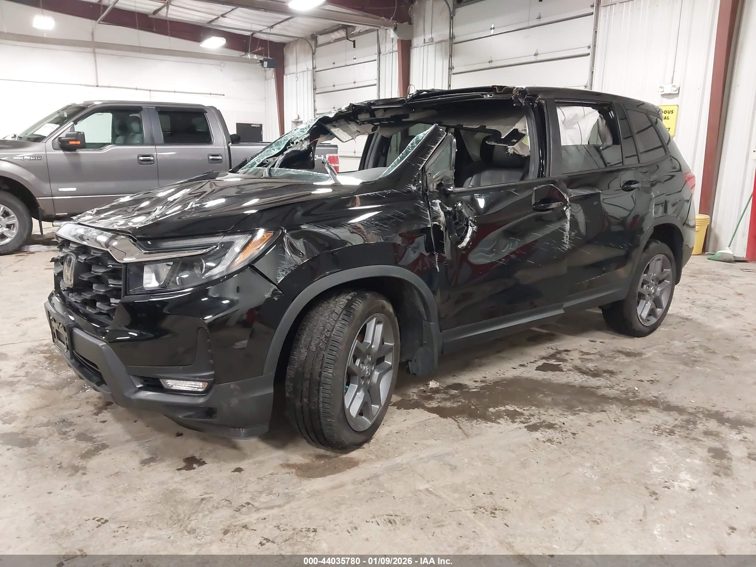 HONDA PASSPORT image 2