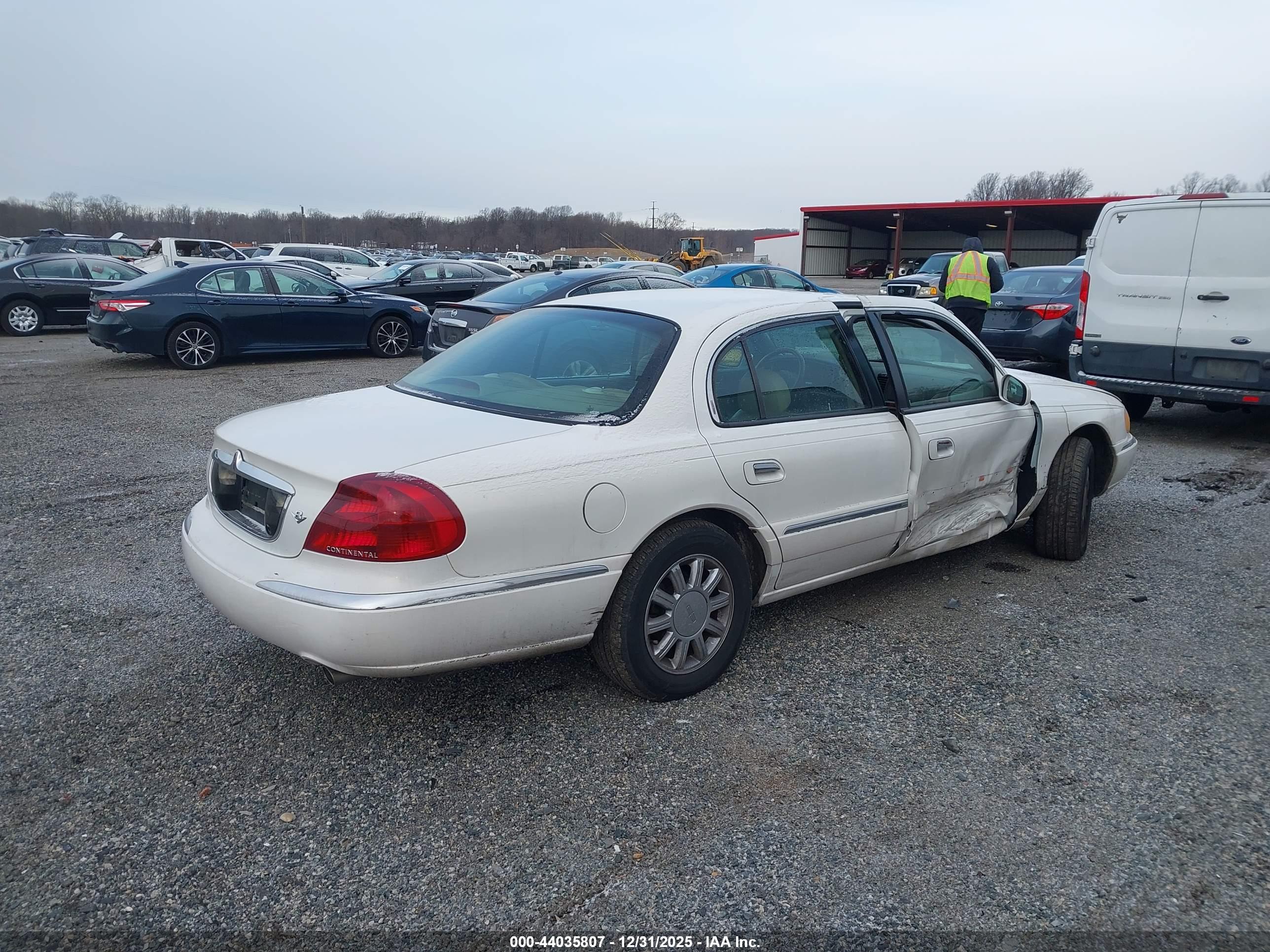 LINCOLN CONTINENTAL image 4
