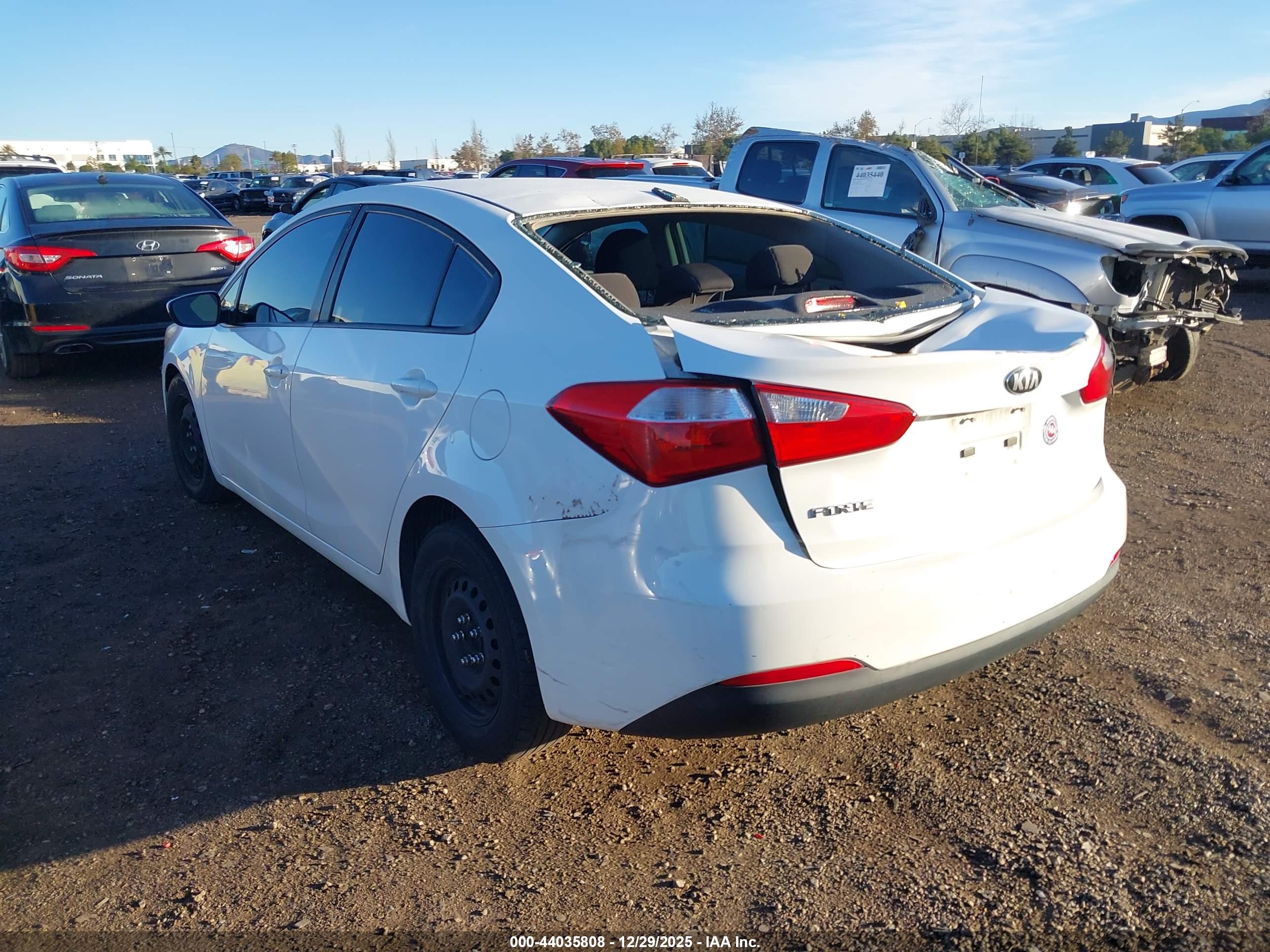 KIA FORTE image 3