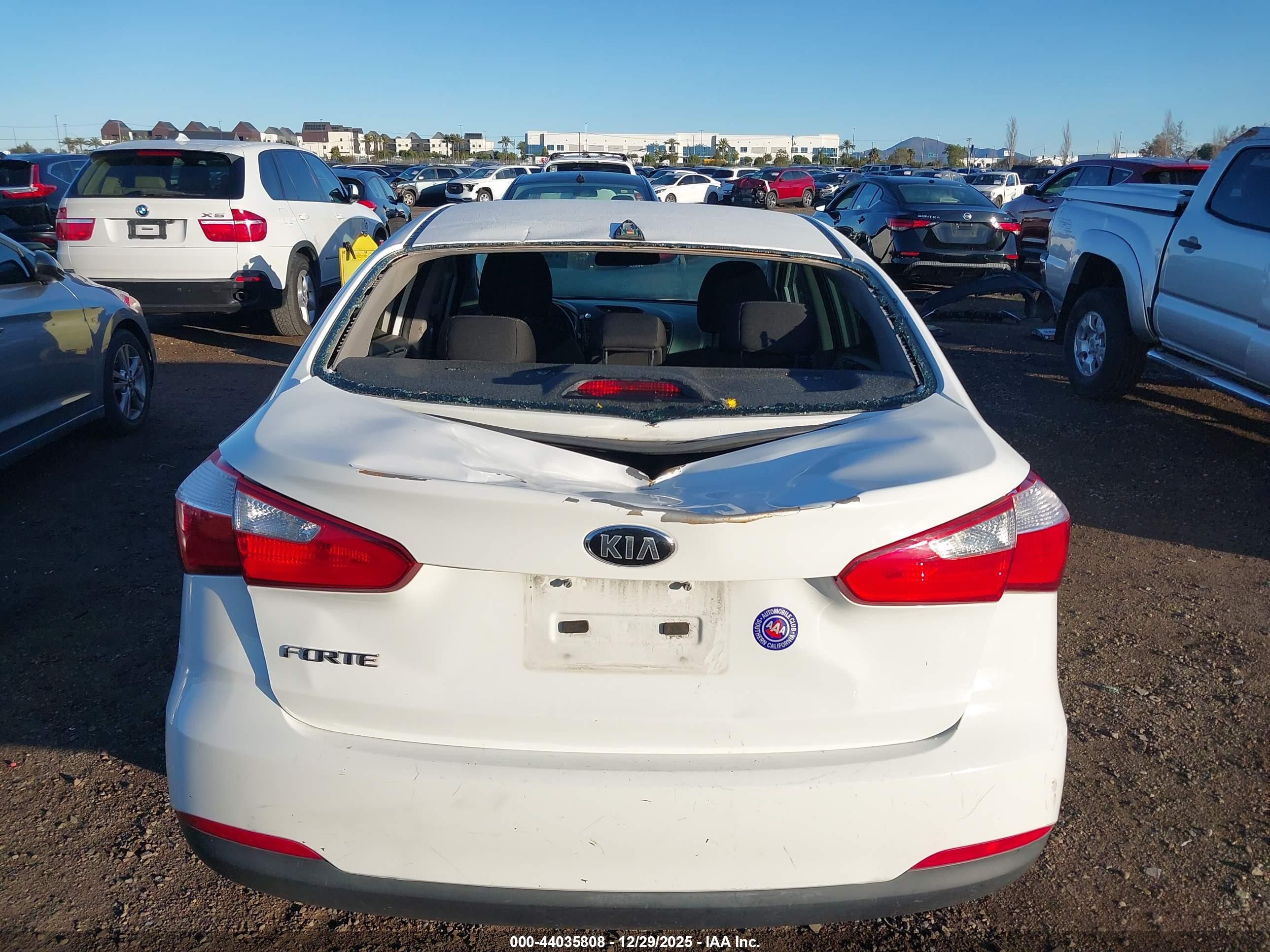 KIA FORTE image 6