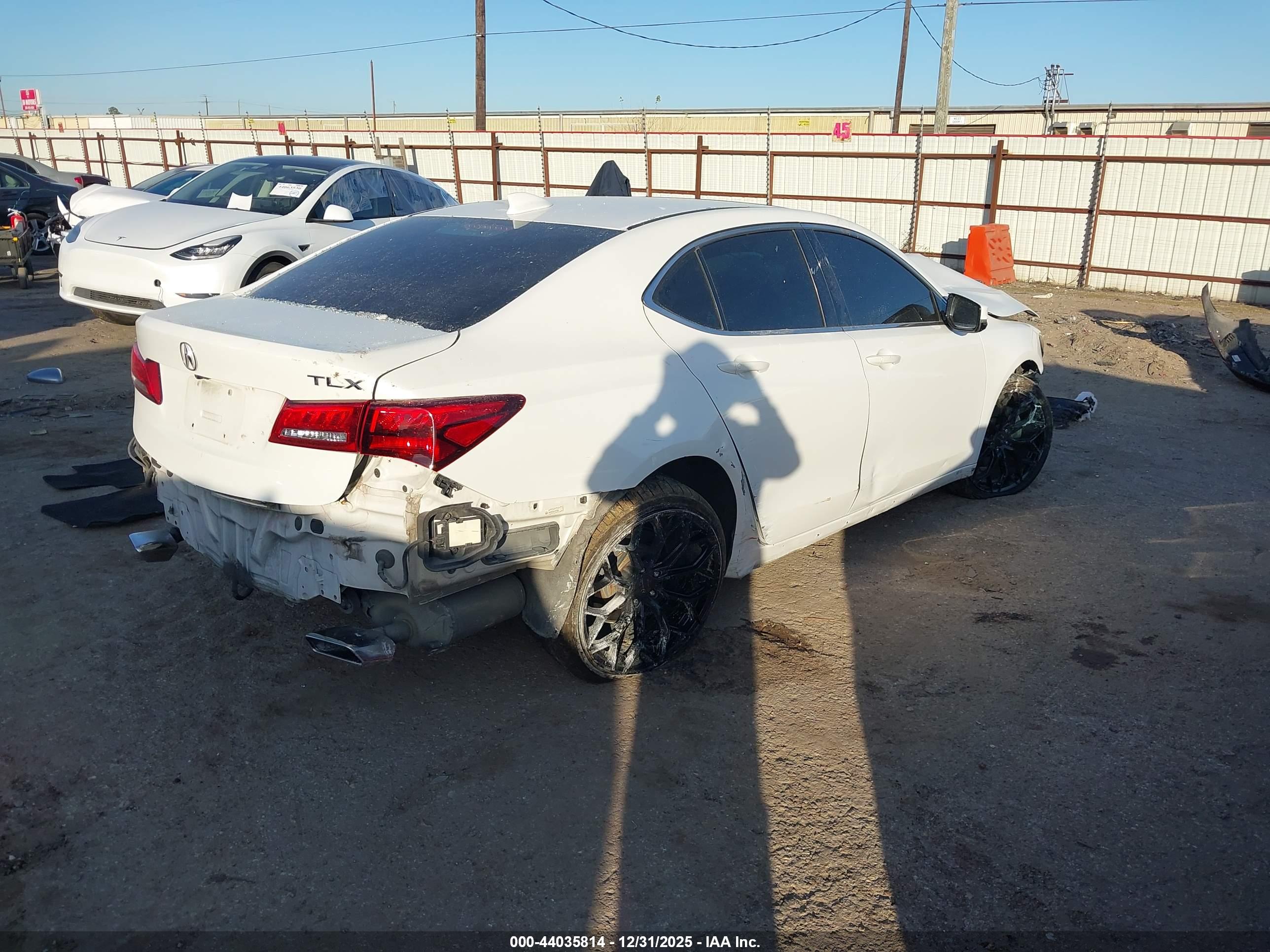 ACURA TLX image 4