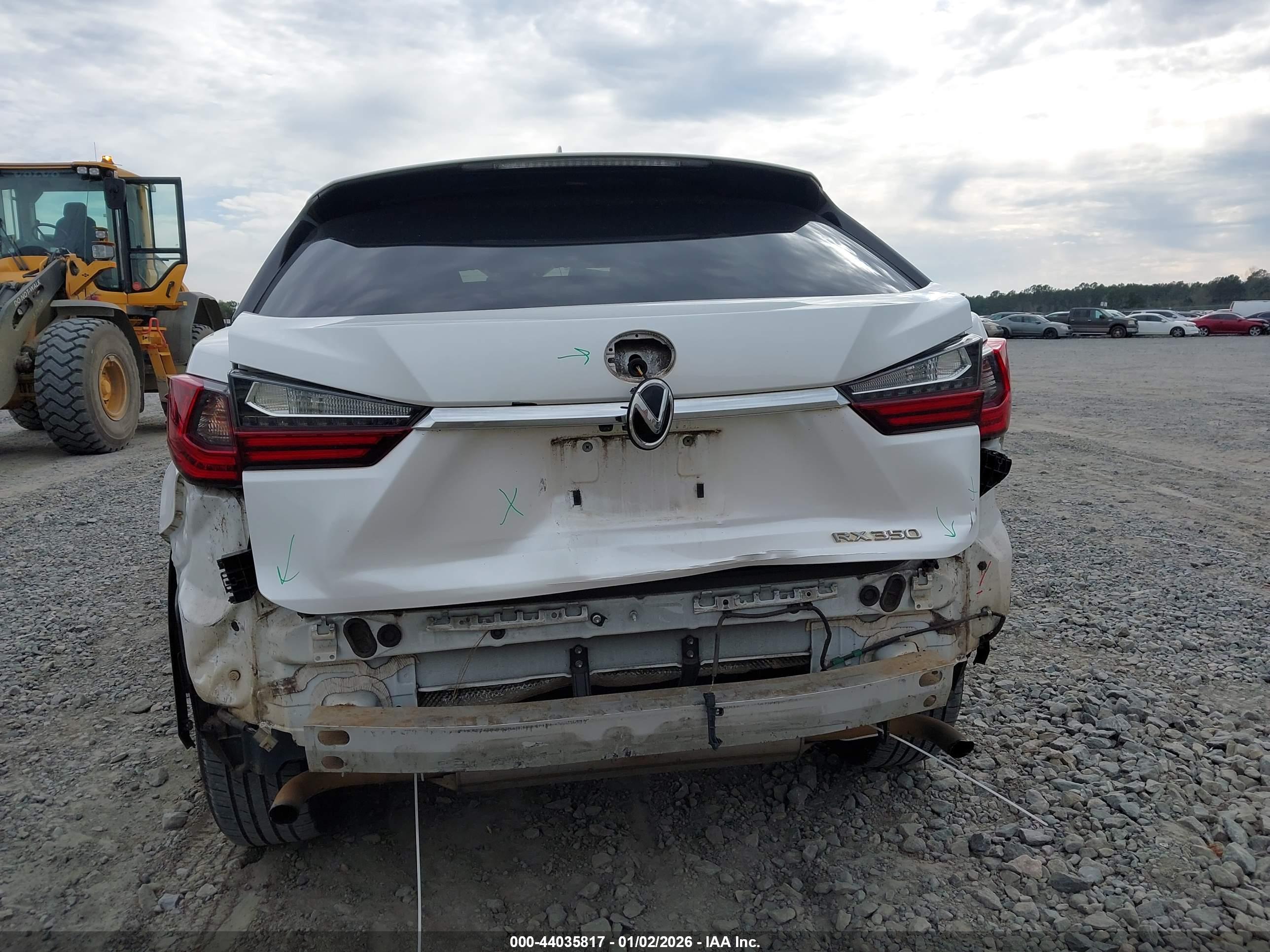 LEXUS RX image 6