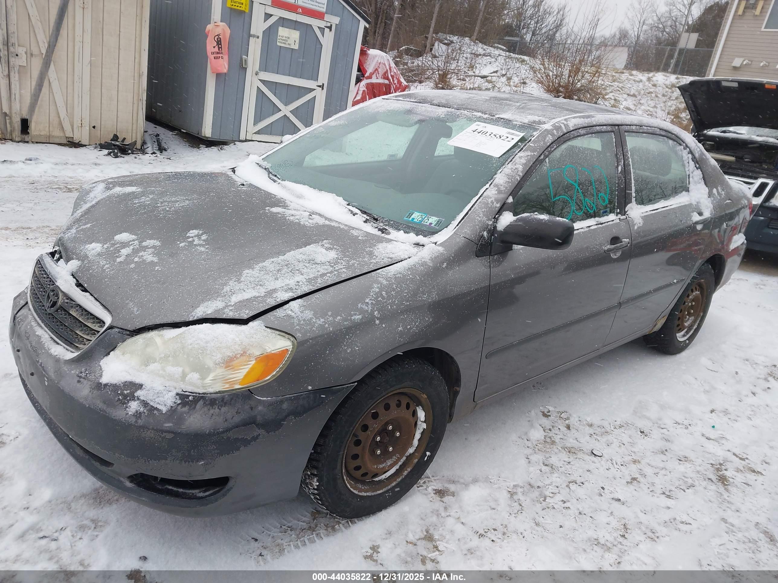 TOYOTA COROLLA image 2