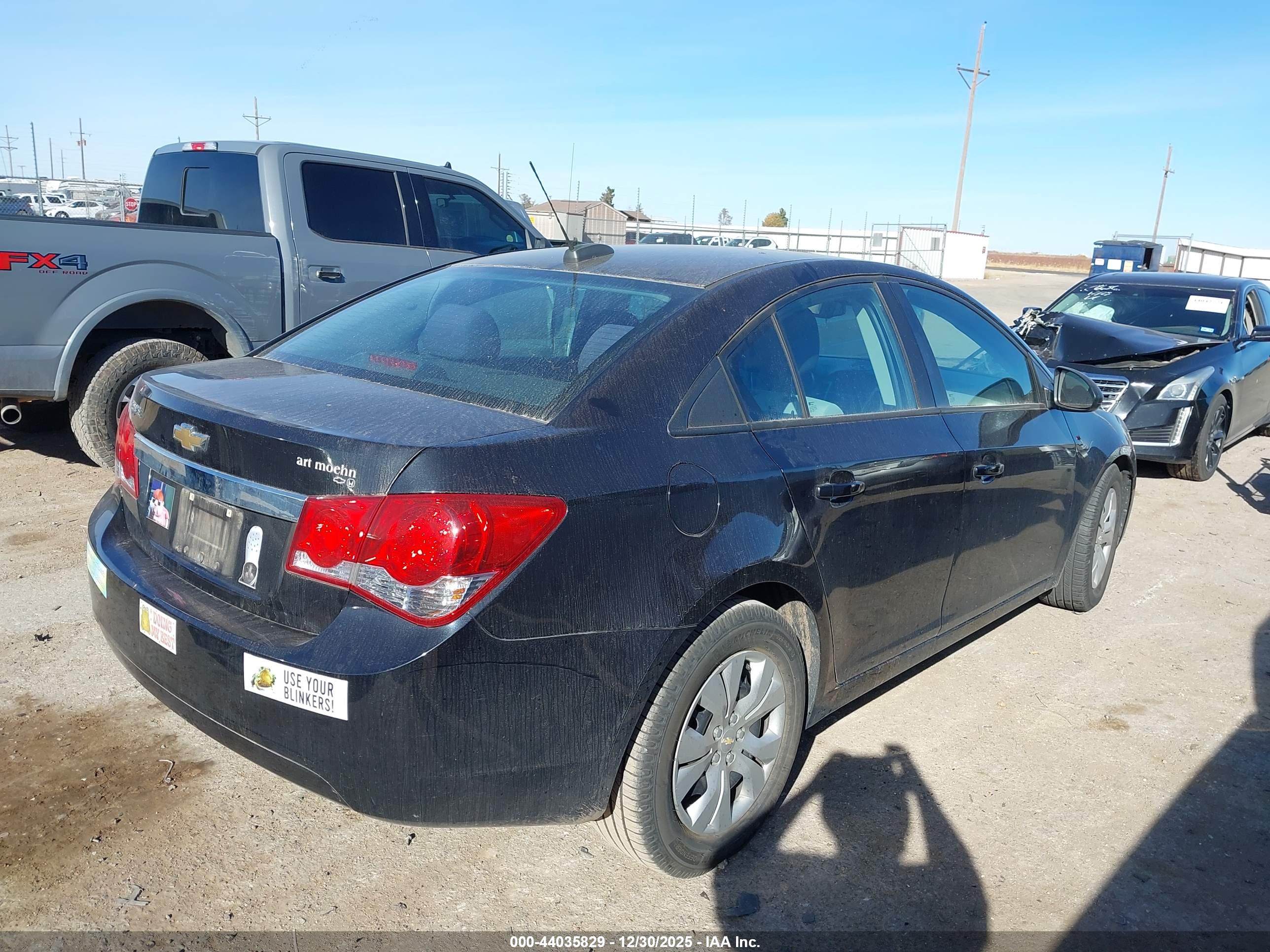 CHEVROLET CRUZE image 4