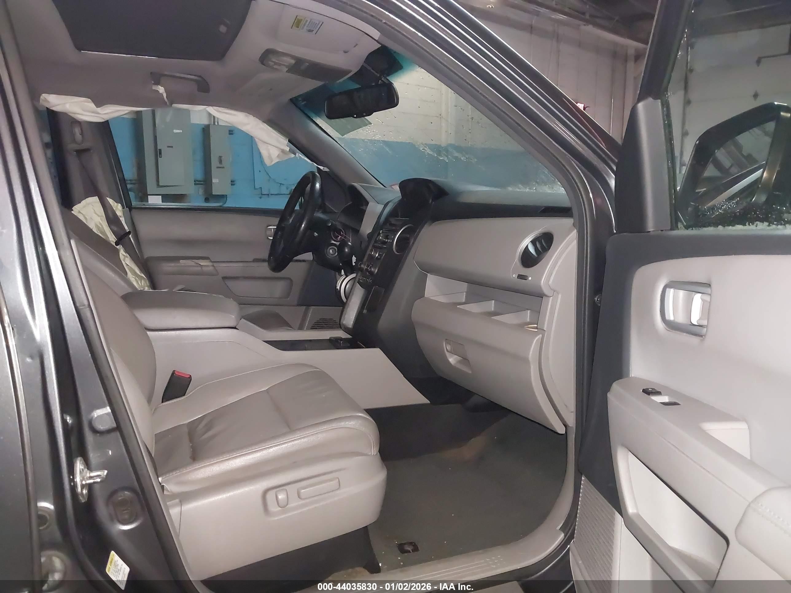 HONDA PILOT image 5
