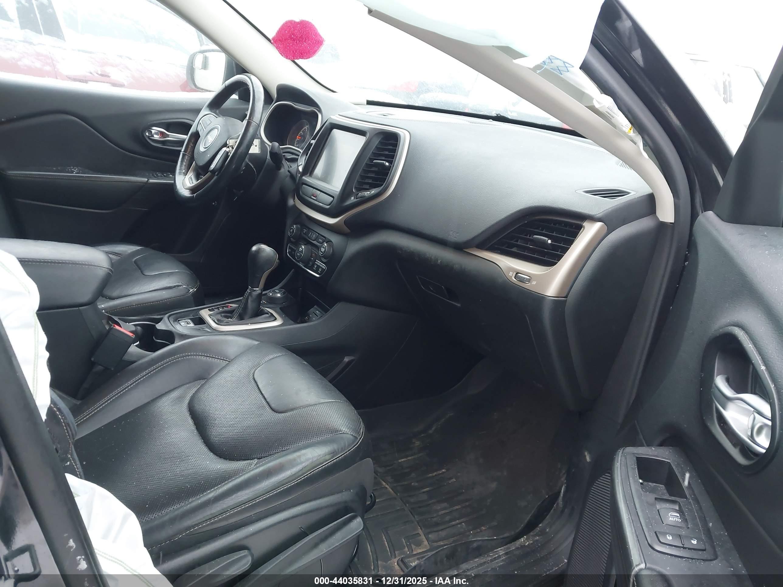 JEEP CHEROKEE image 5