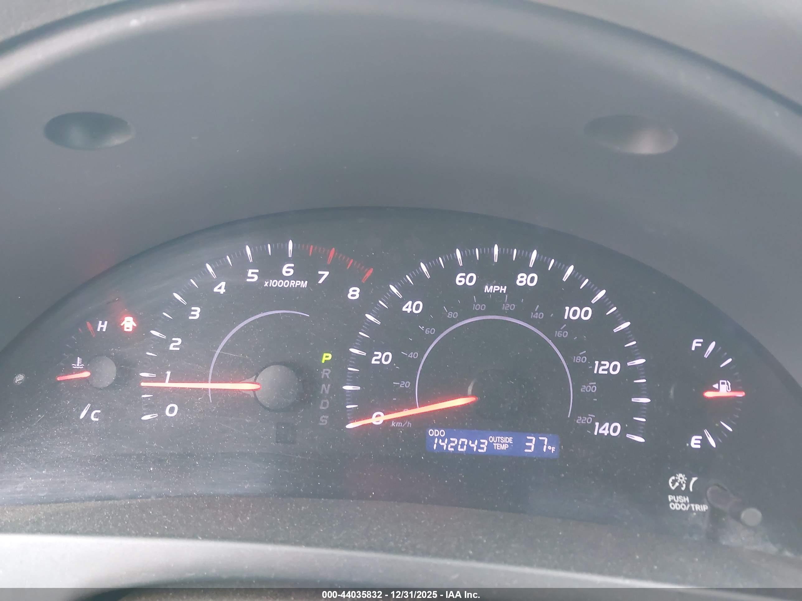 TOYOTA CAMRY image 7