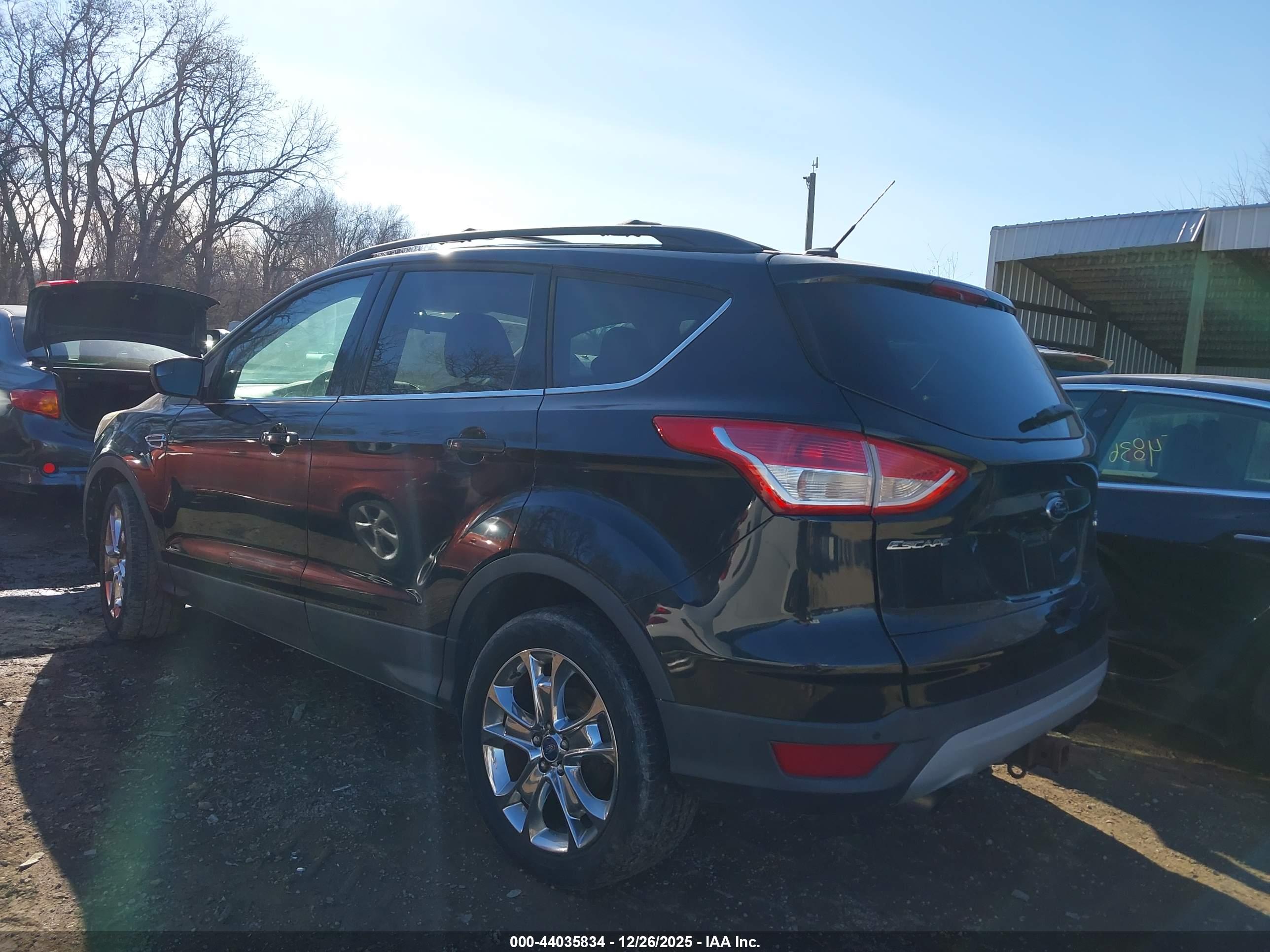 FORD ESCAPE image 3