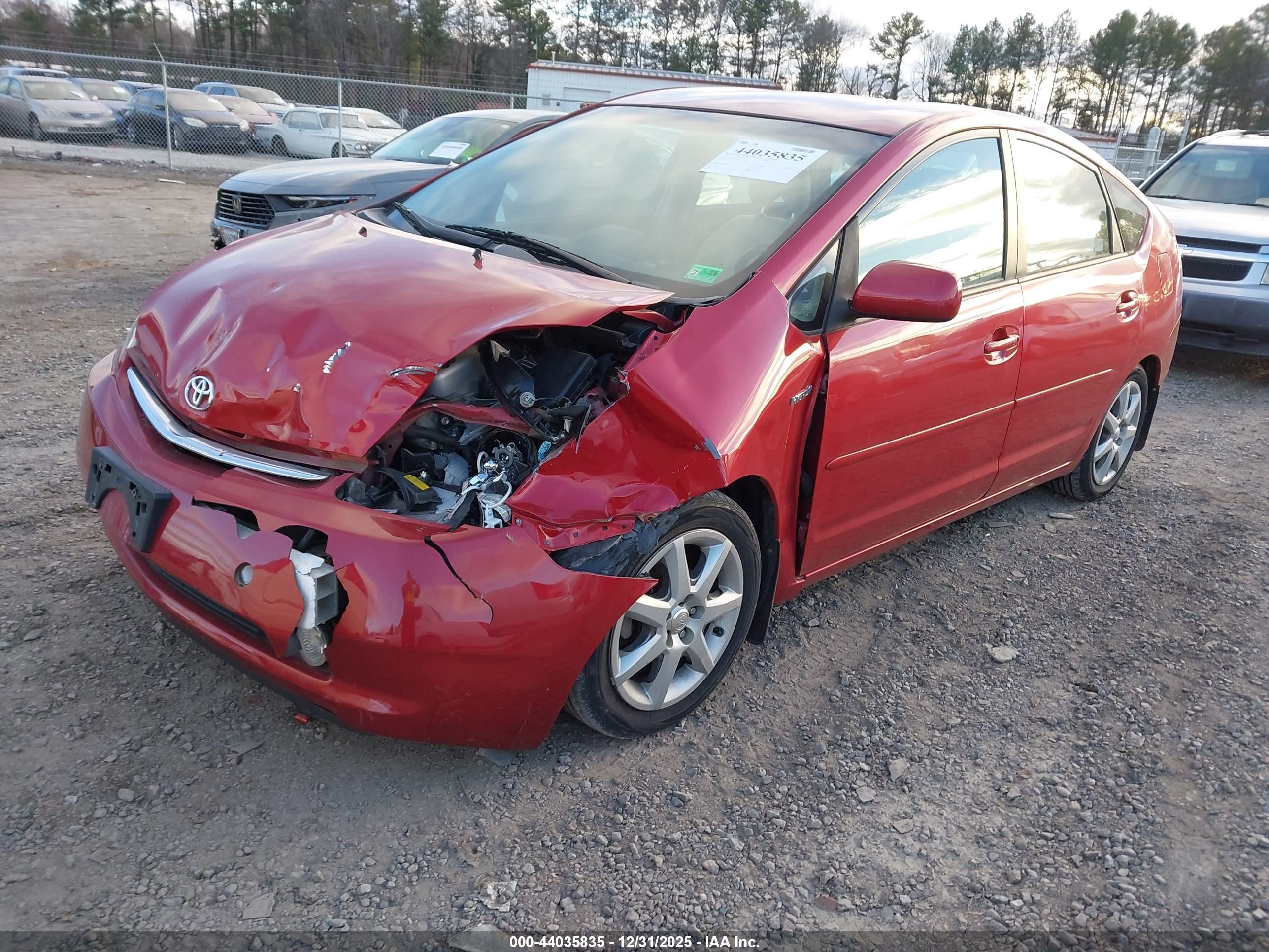 TOYOTA PRIUS image 2