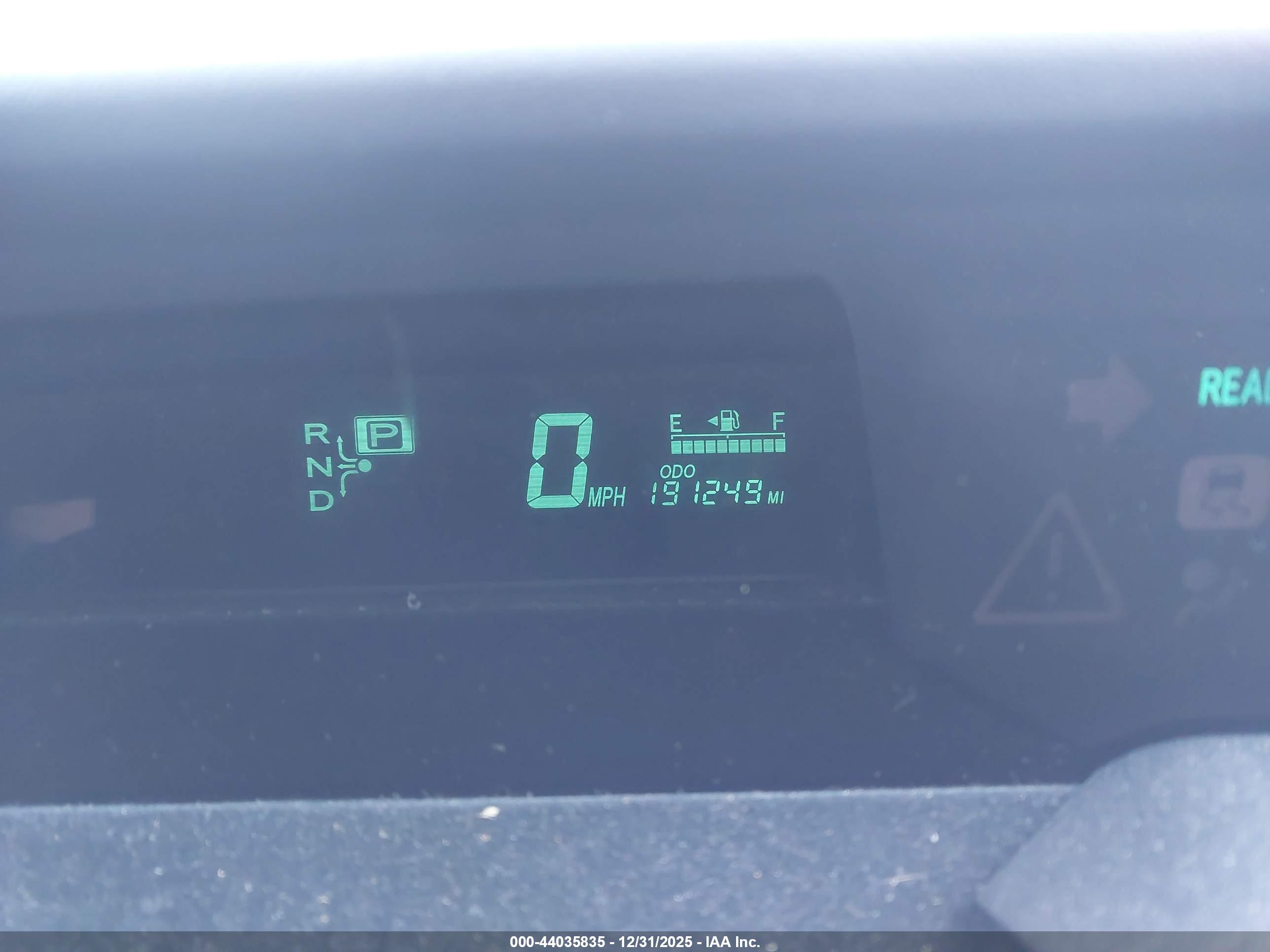 TOYOTA PRIUS image 7
