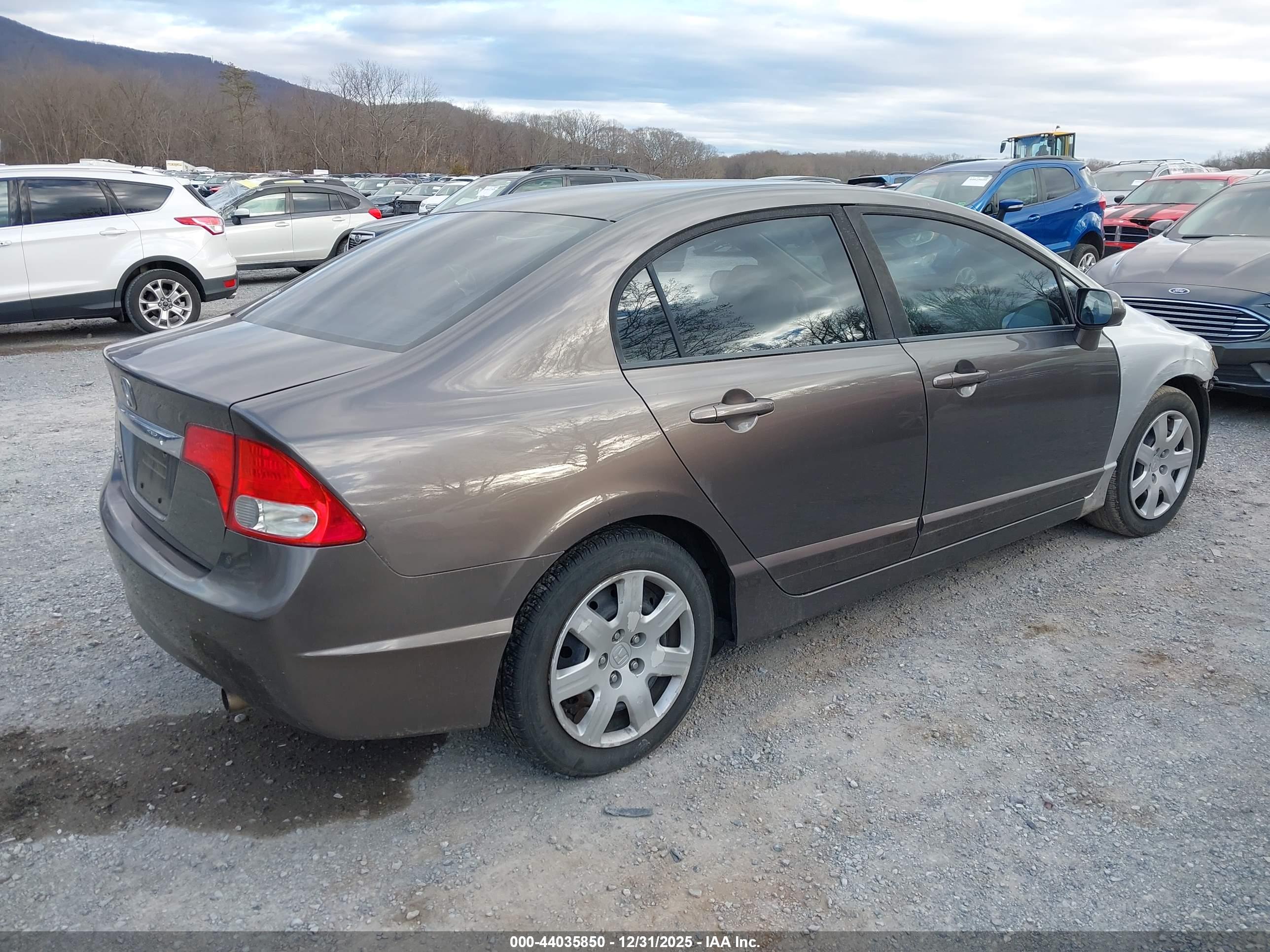HONDA CIVIC image 4
