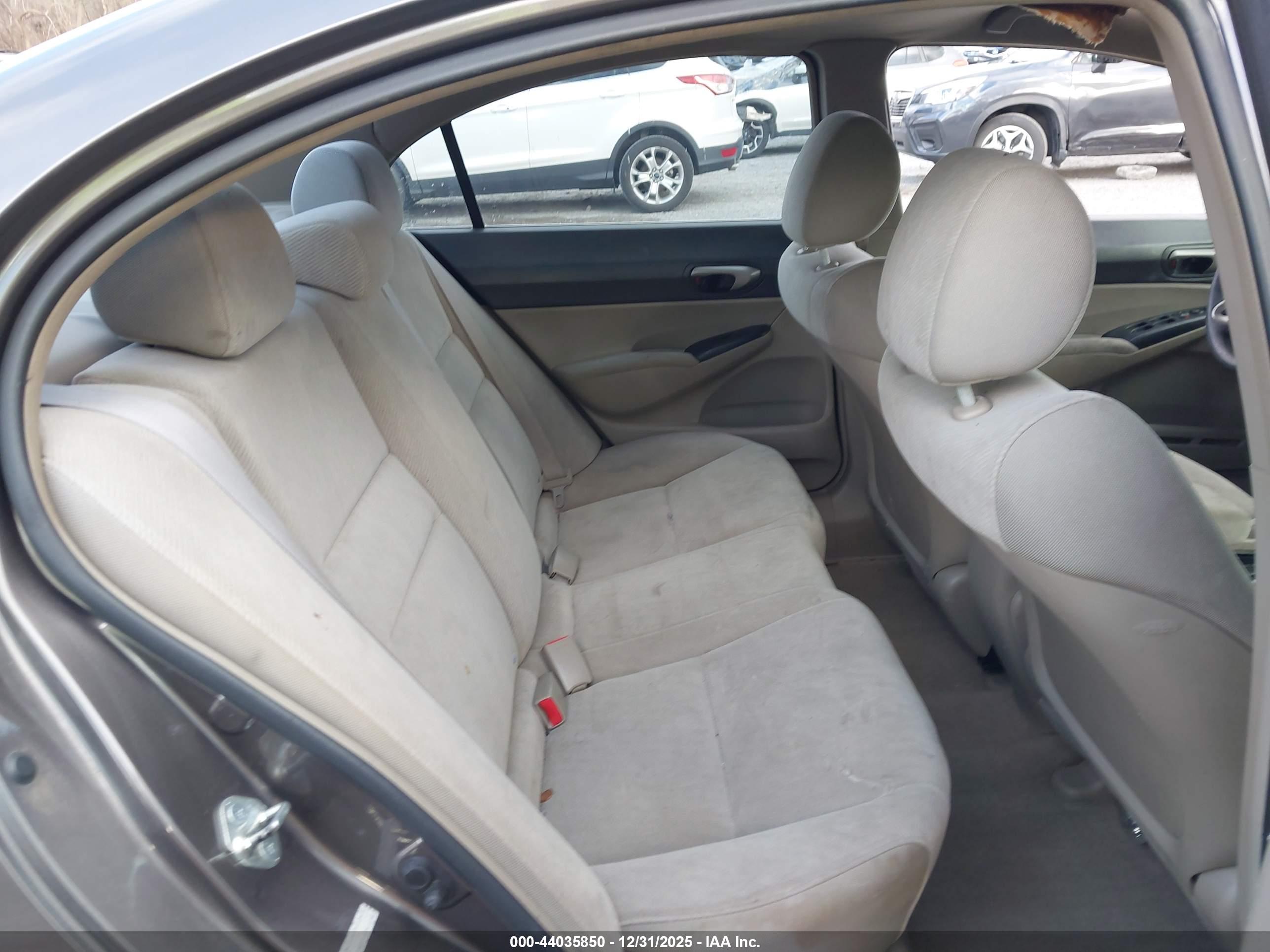 HONDA CIVIC image 8