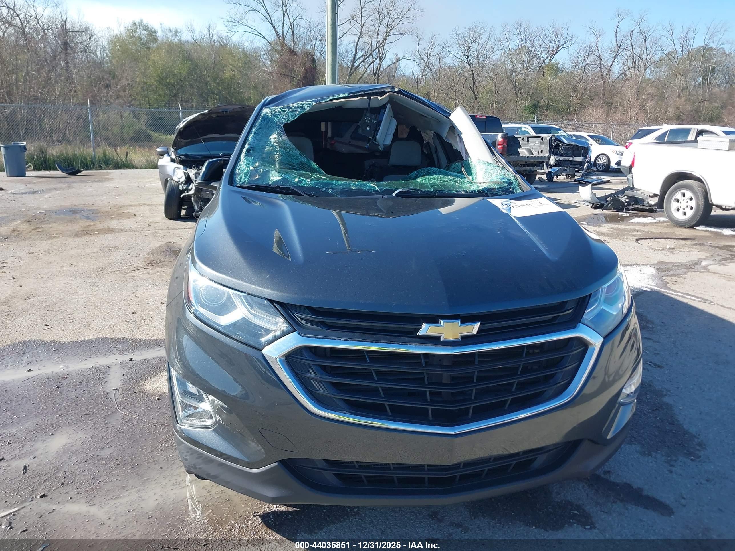 CHEVROLET EQUINOX image 6