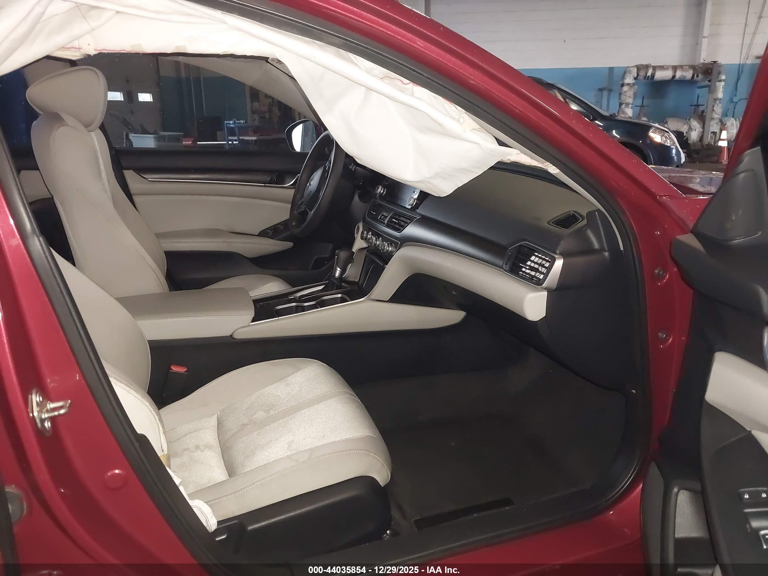 HONDA ACCORD image 5