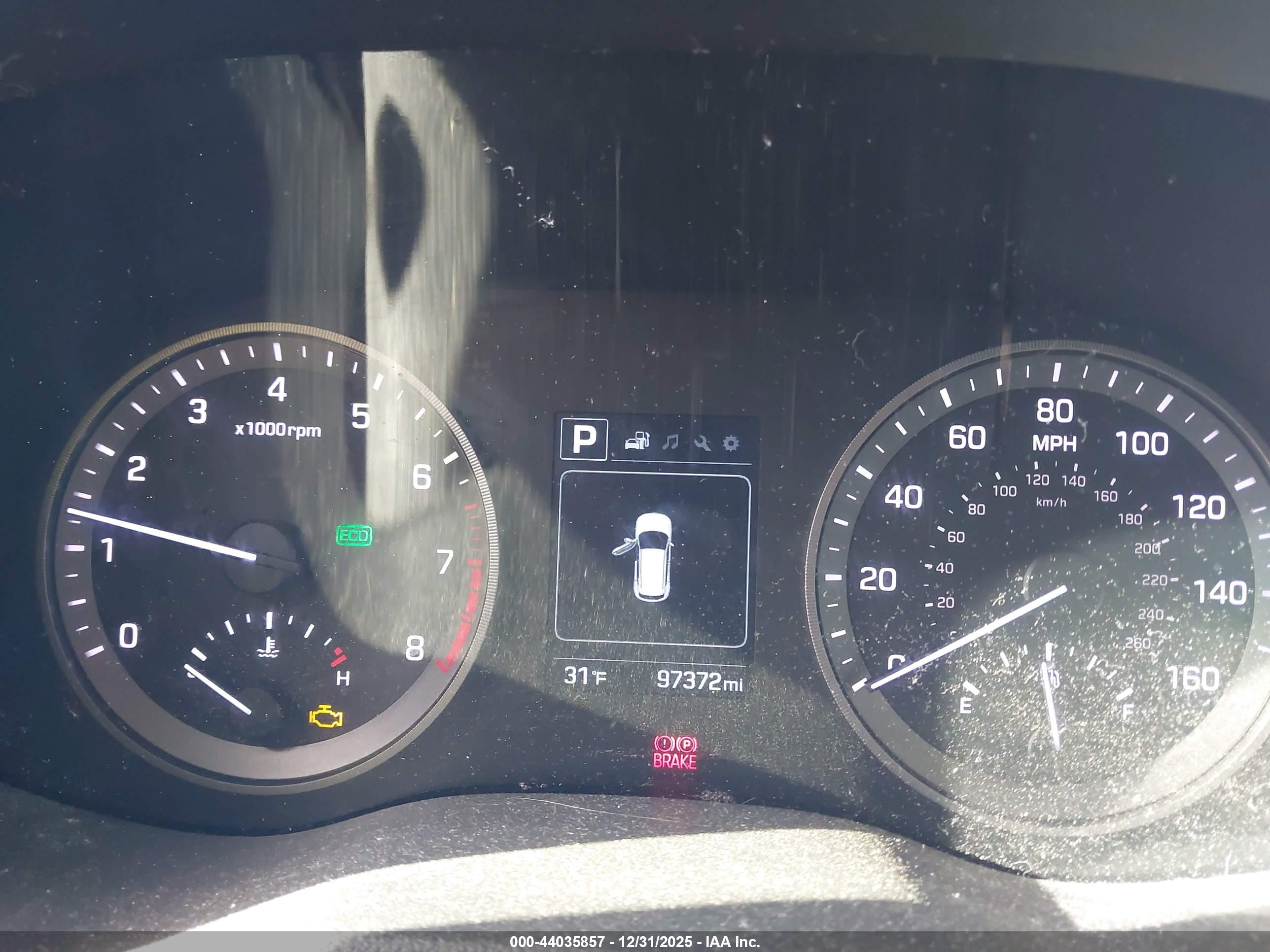 HYUNDAI TUCSON image 7