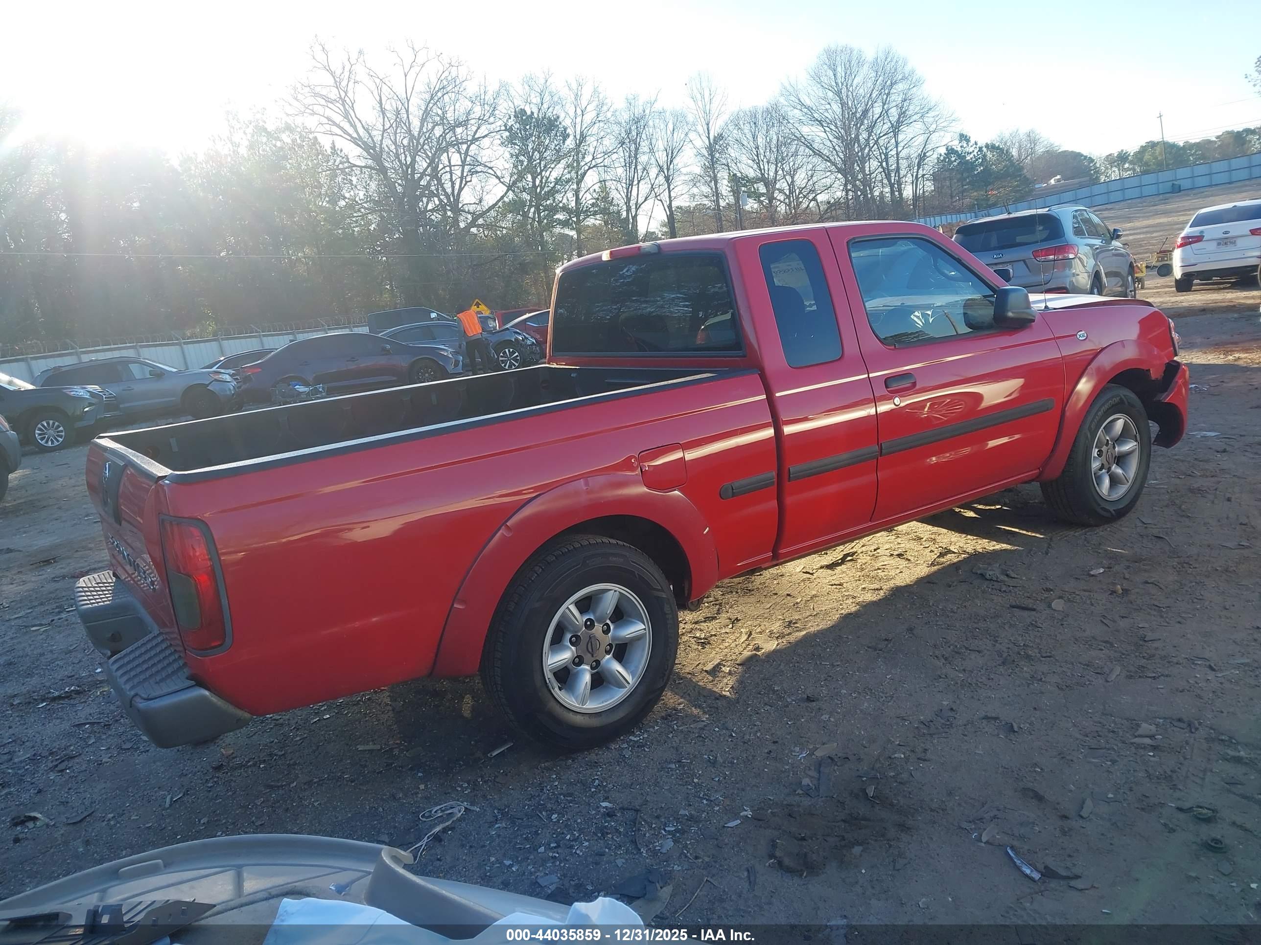 NISSAN FRONTIER image 4