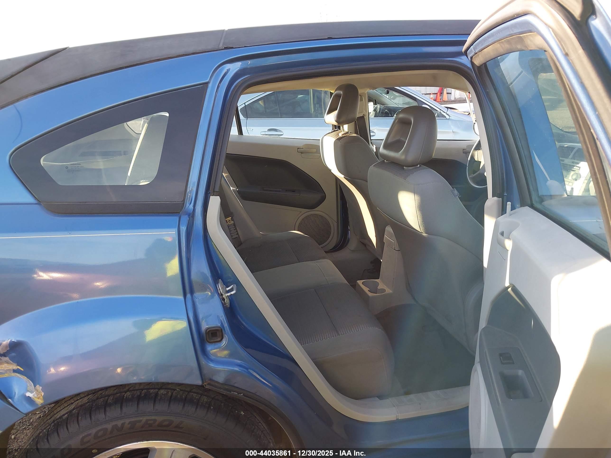 DODGE CALIBER image 8