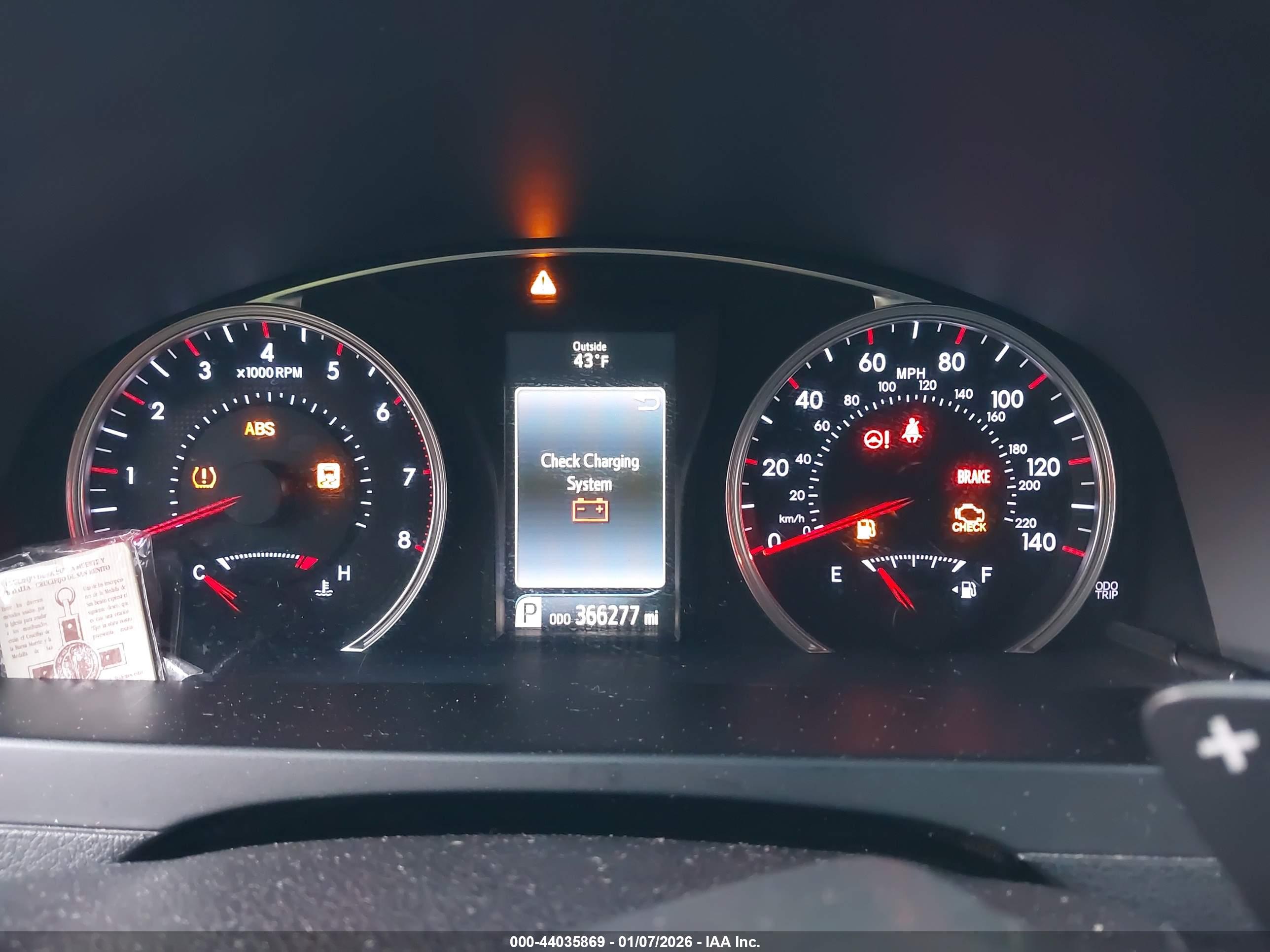 TOYOTA CAMRY image 7