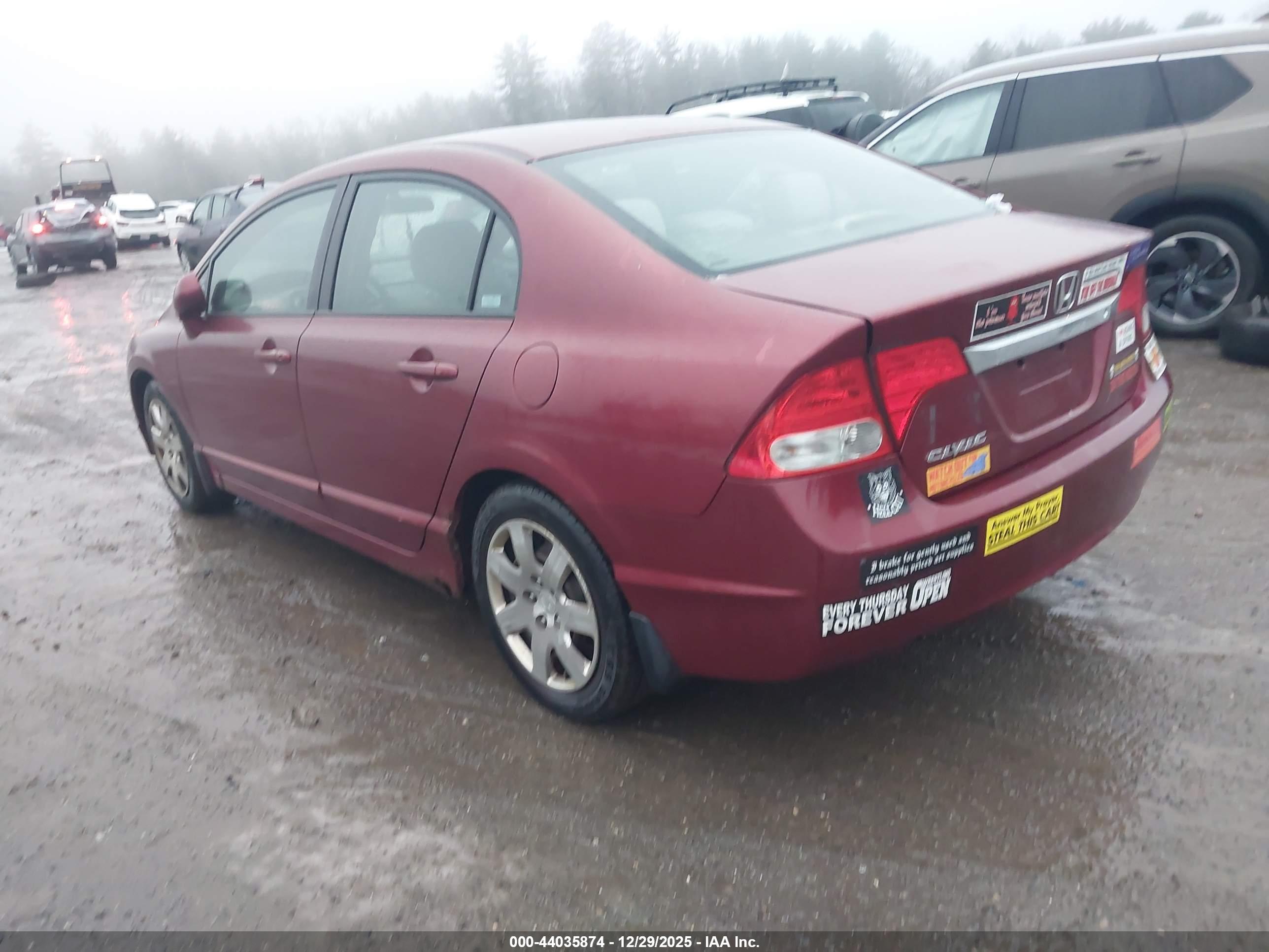 HONDA CIVIC image 3