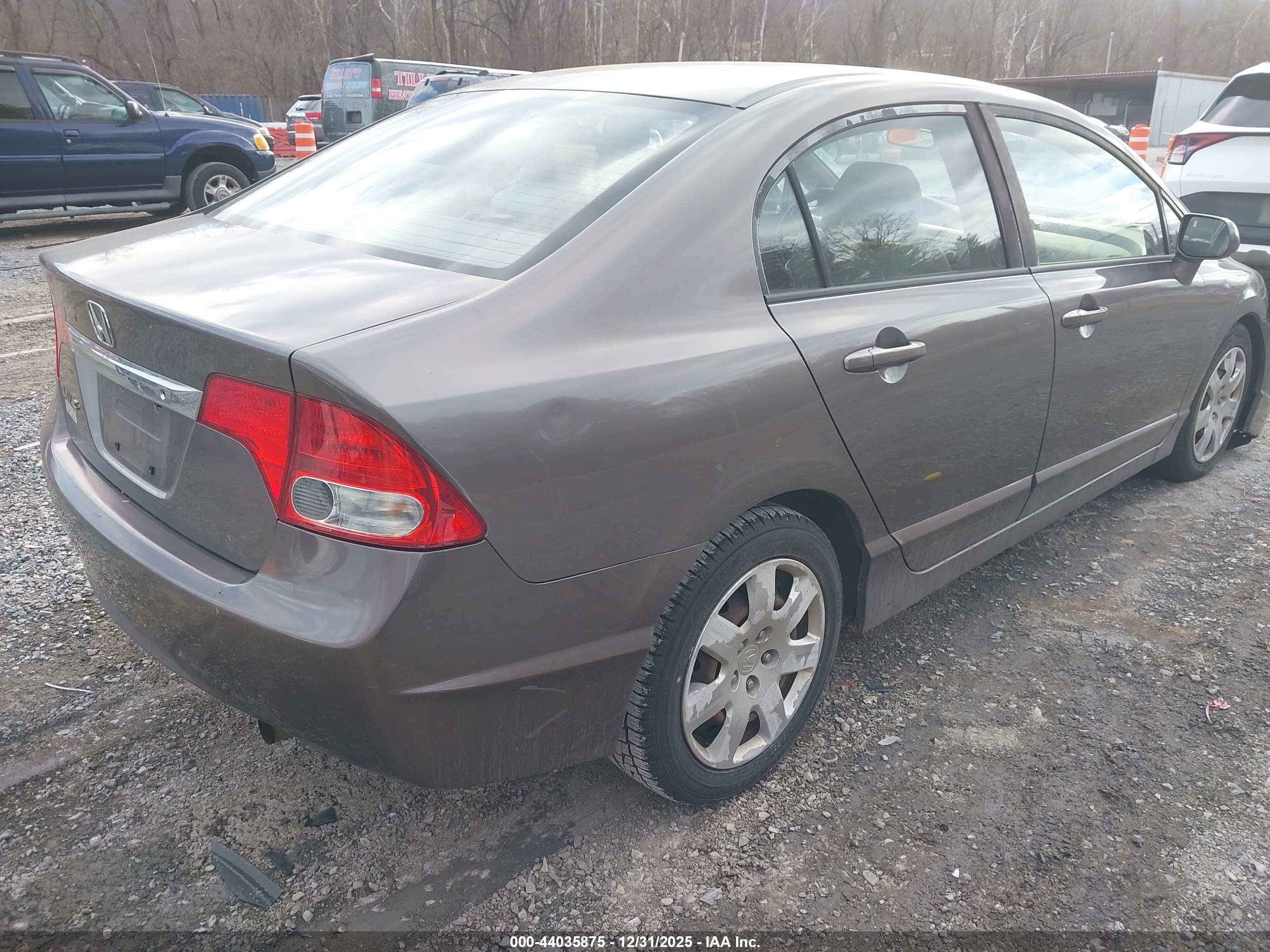 HONDA CIVIC image 4