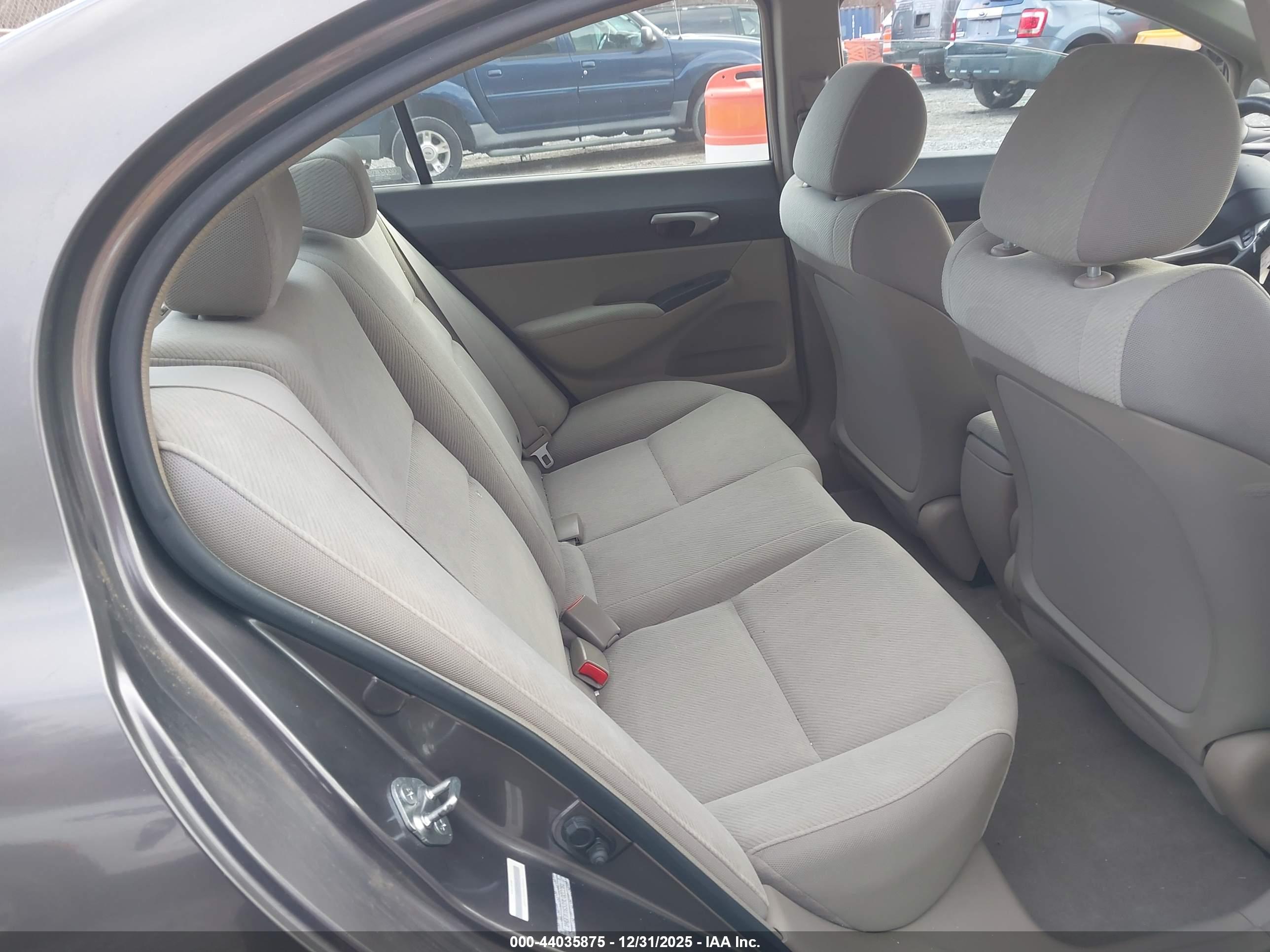 HONDA CIVIC image 8
