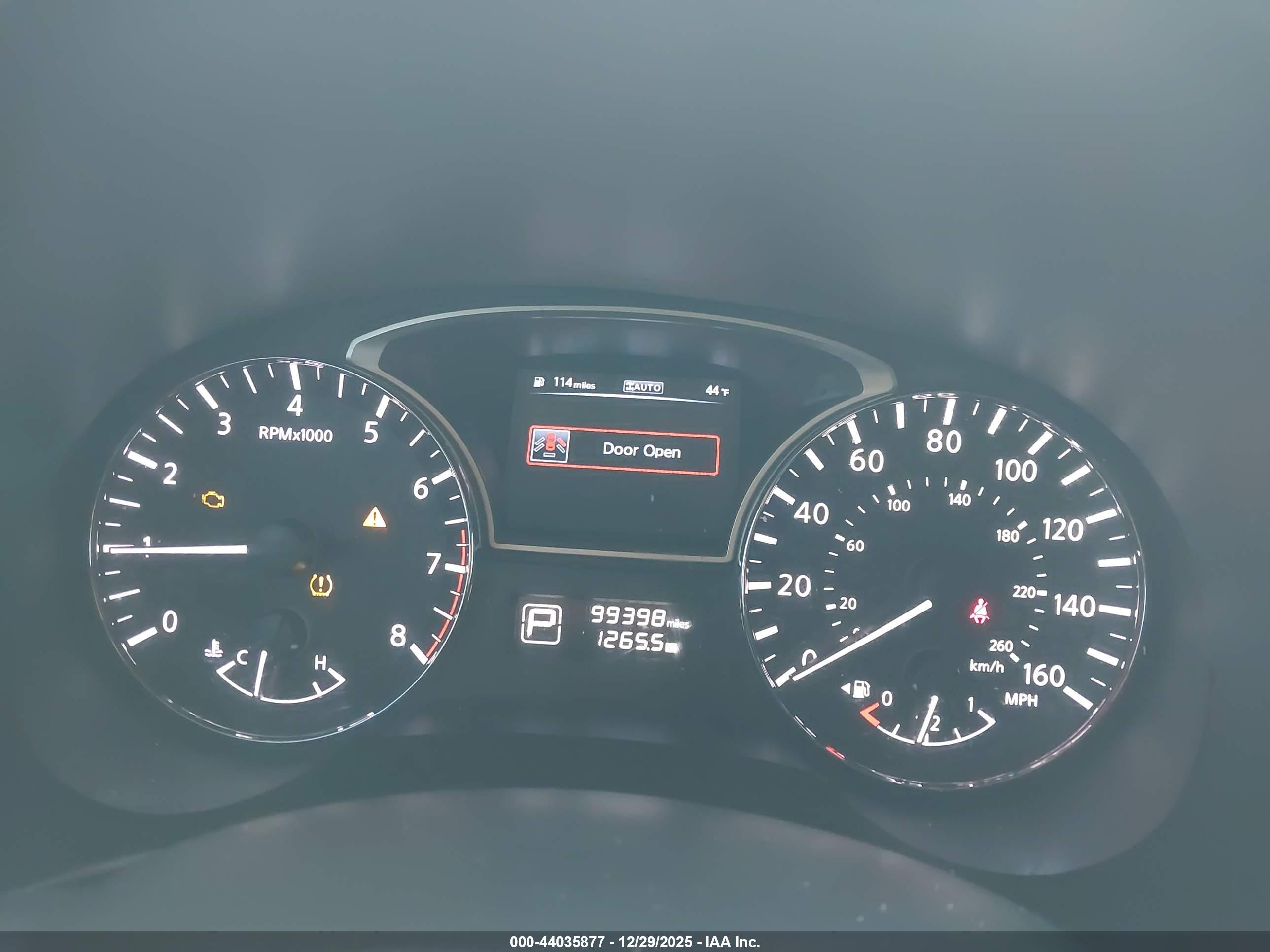 NISSAN PATHFINDER image 7