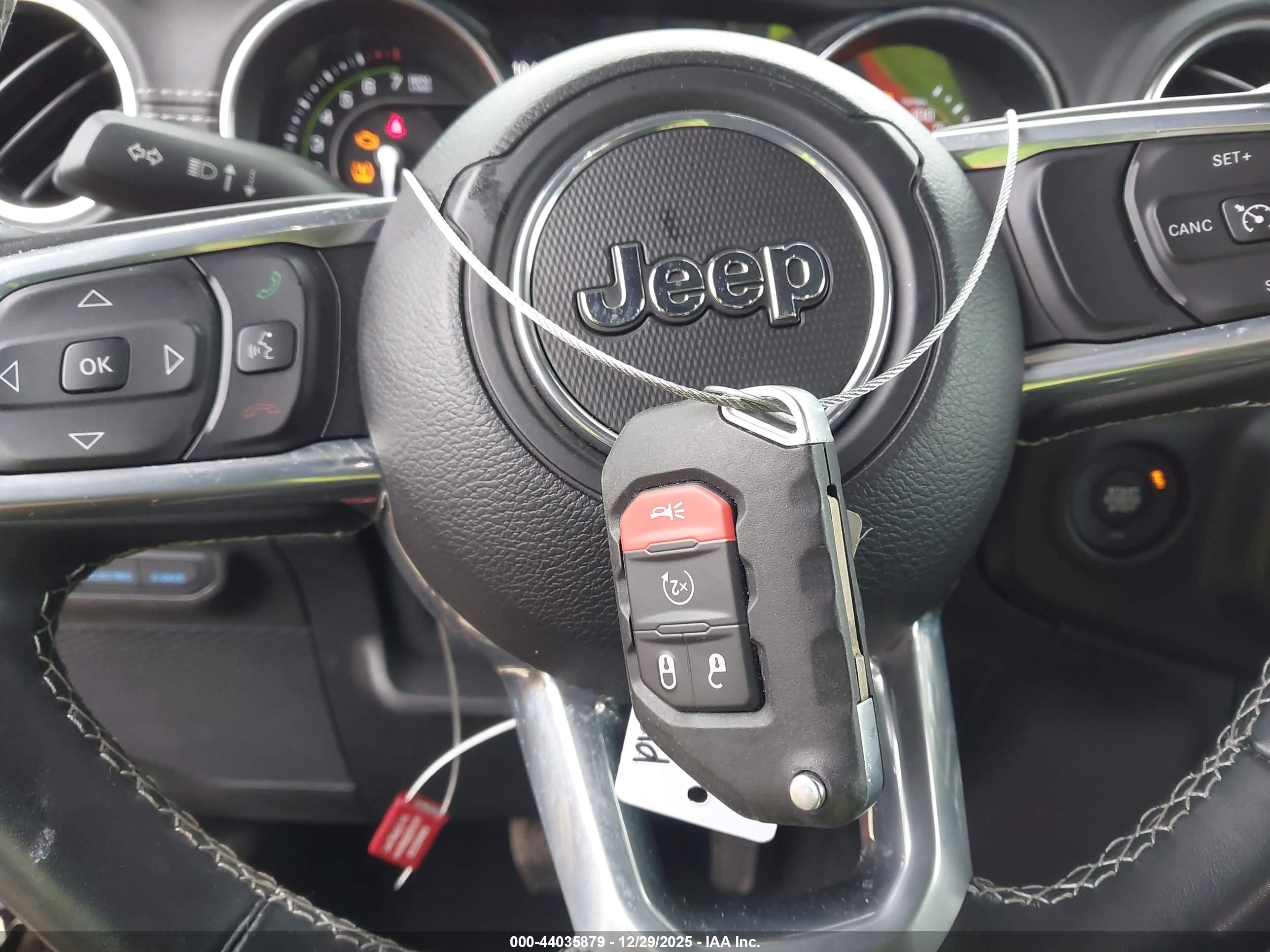 JEEP WRANGLER image 11
