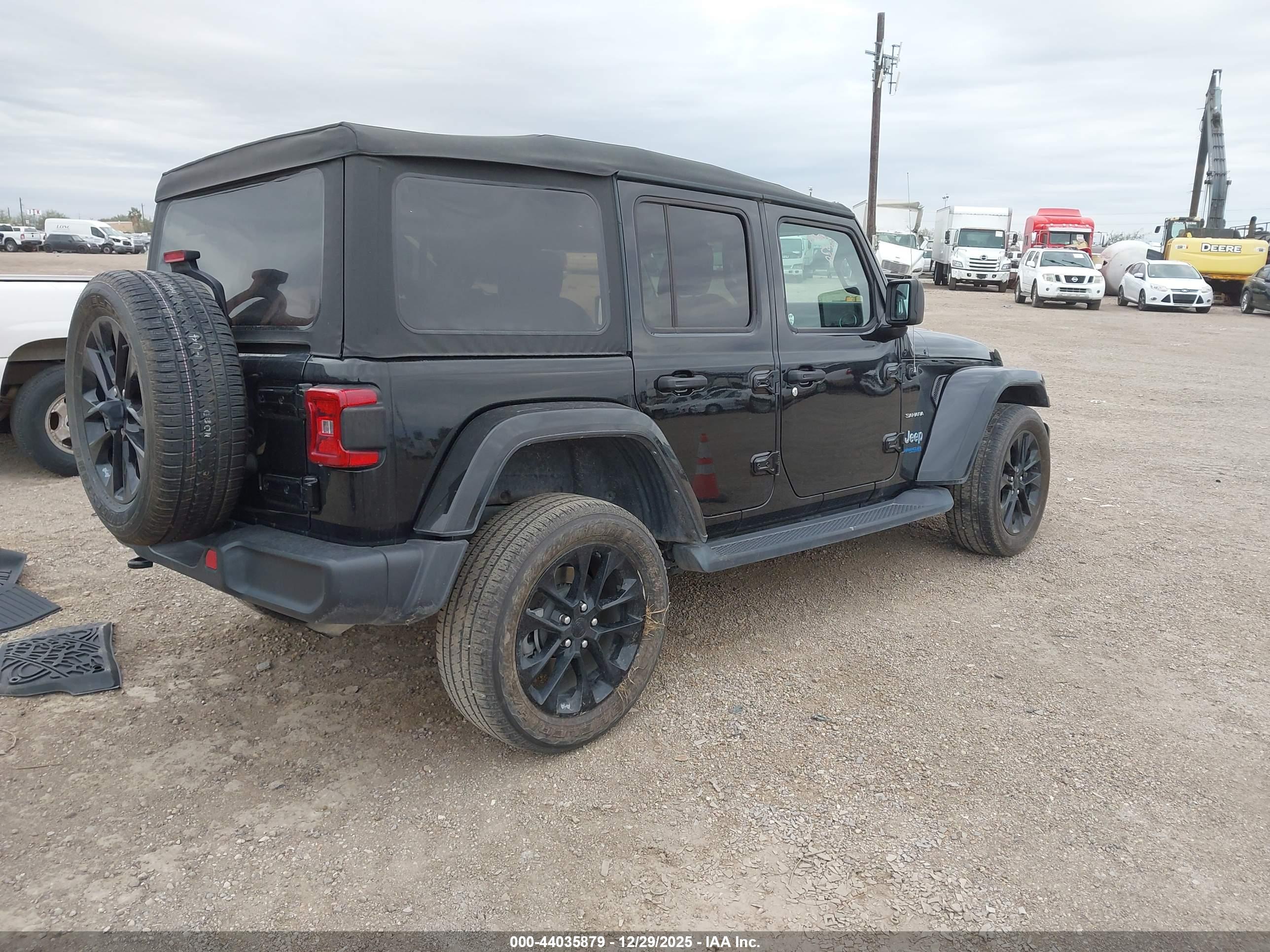 JEEP WRANGLER image 4