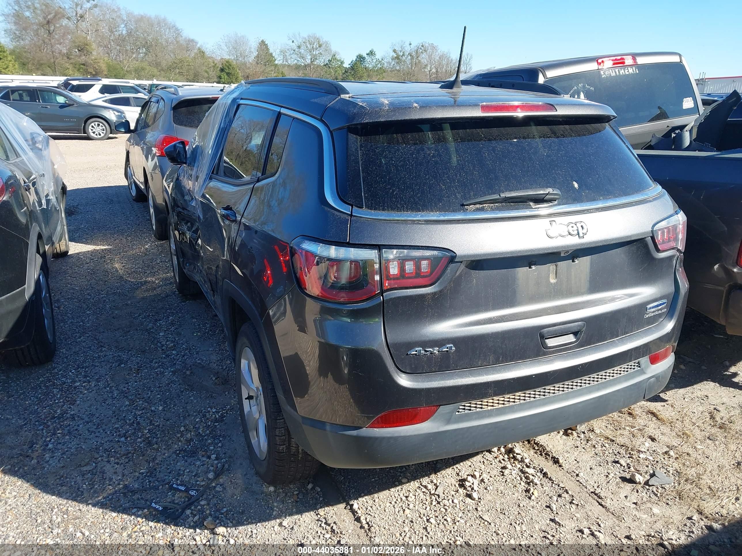 JEEP COMPASS image 3