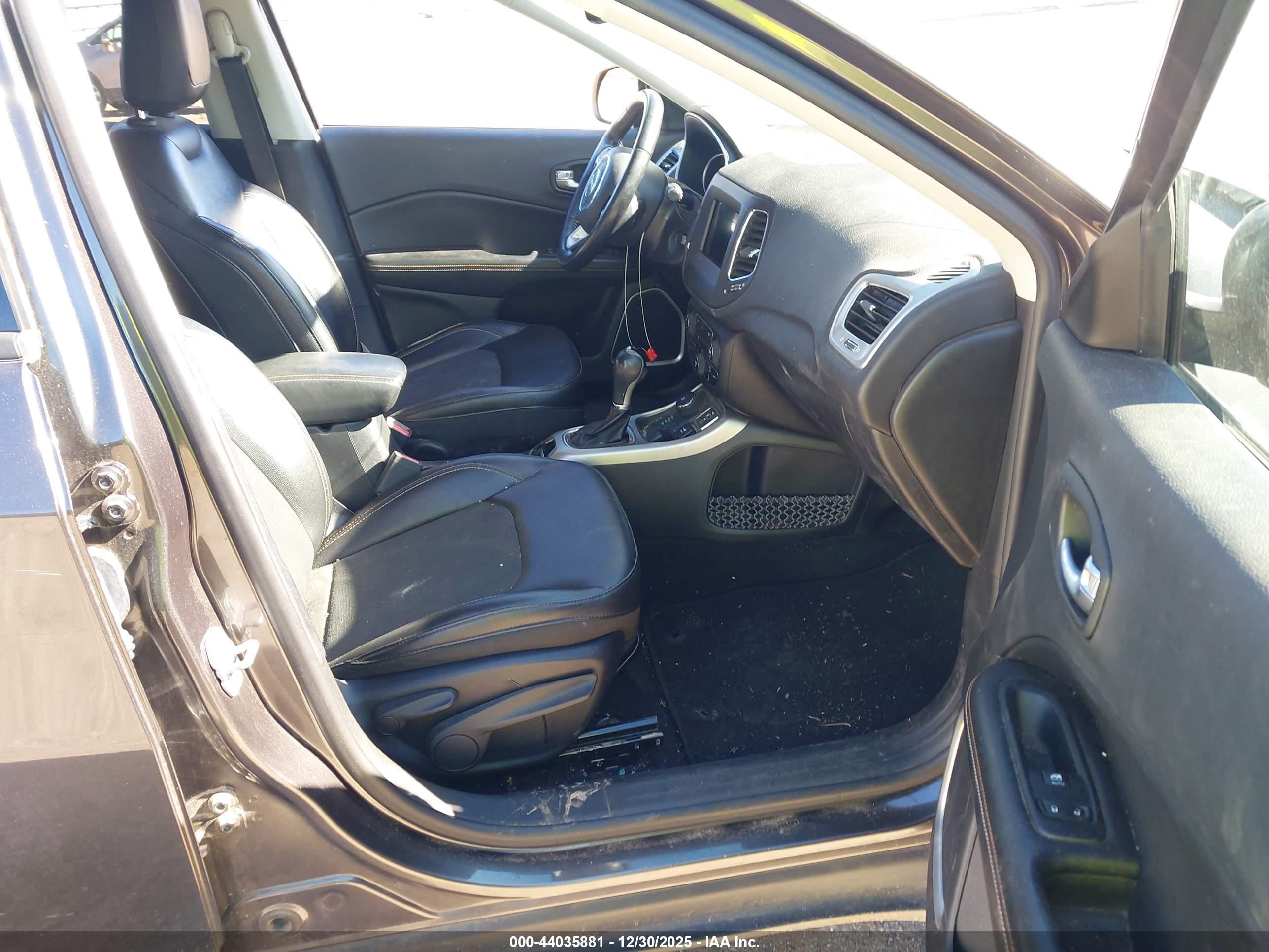 JEEP COMPASS image 5