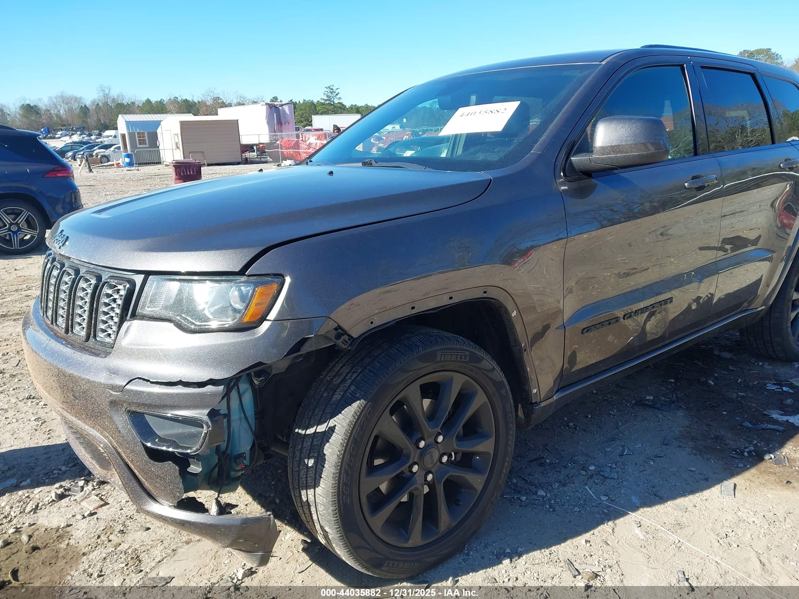 JEEP GRAND image 6