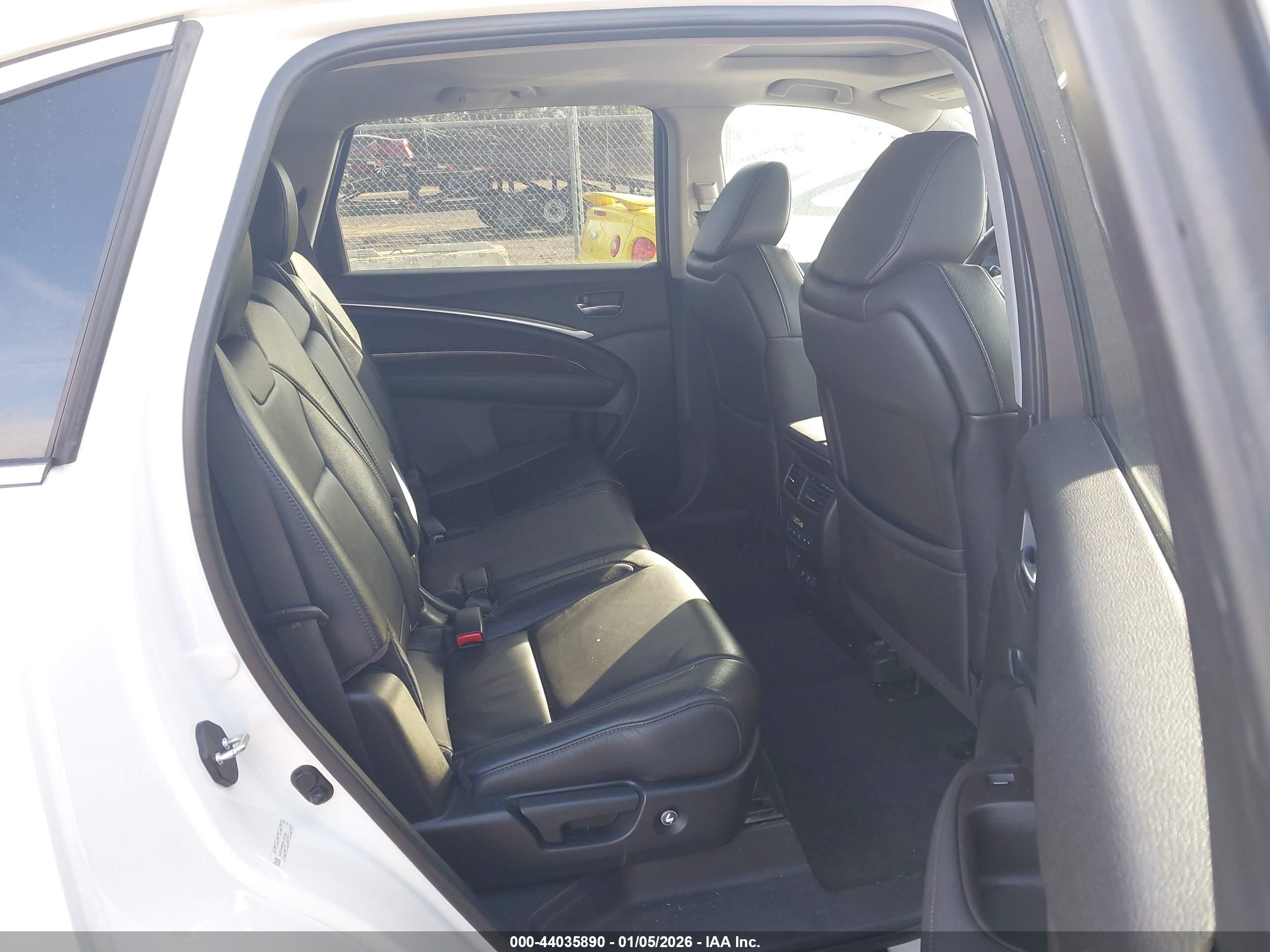 ACURA MDX image 8