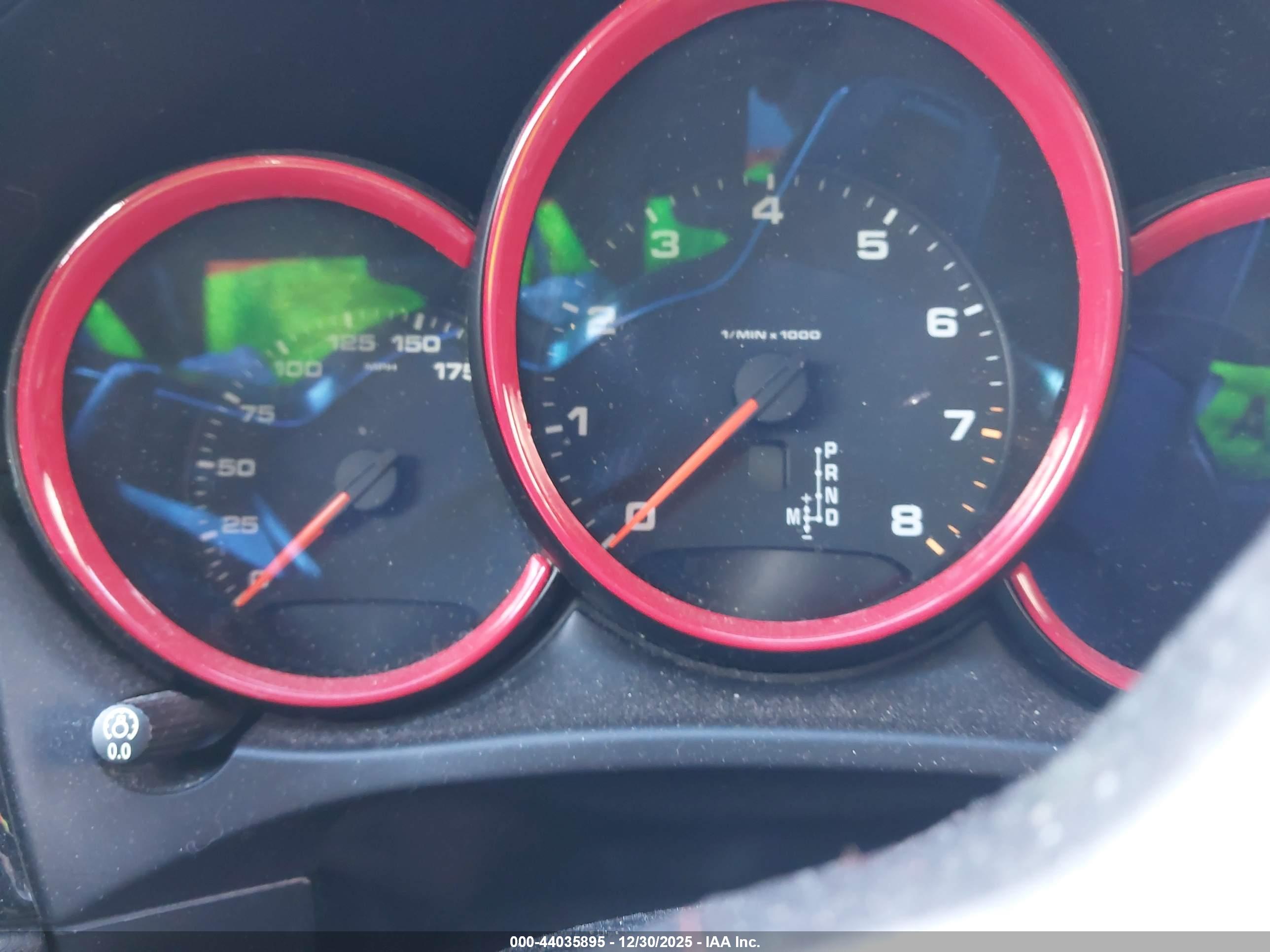 PORSCHE MACAN image 7