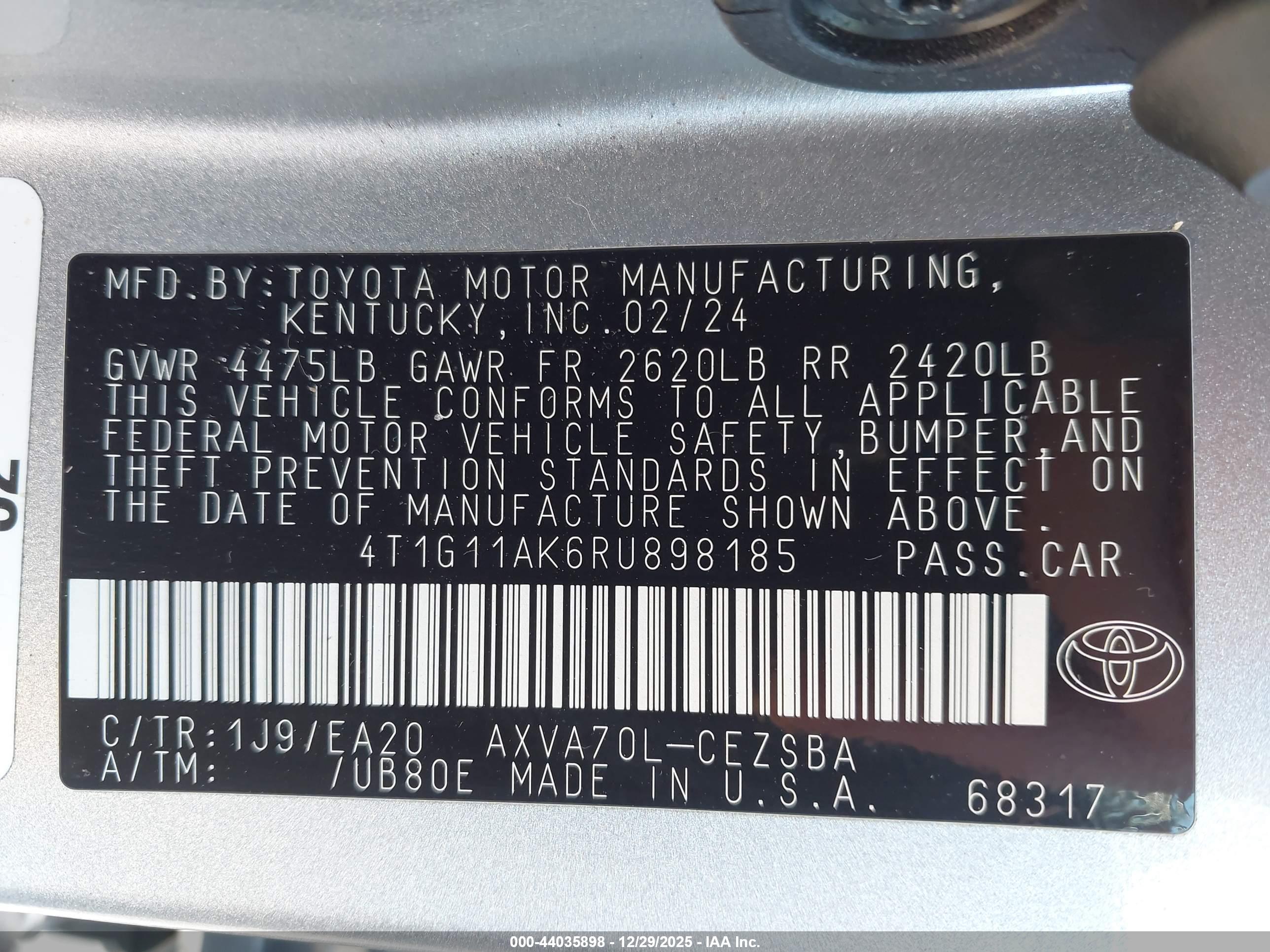 TOYOTA CAMRY image 9