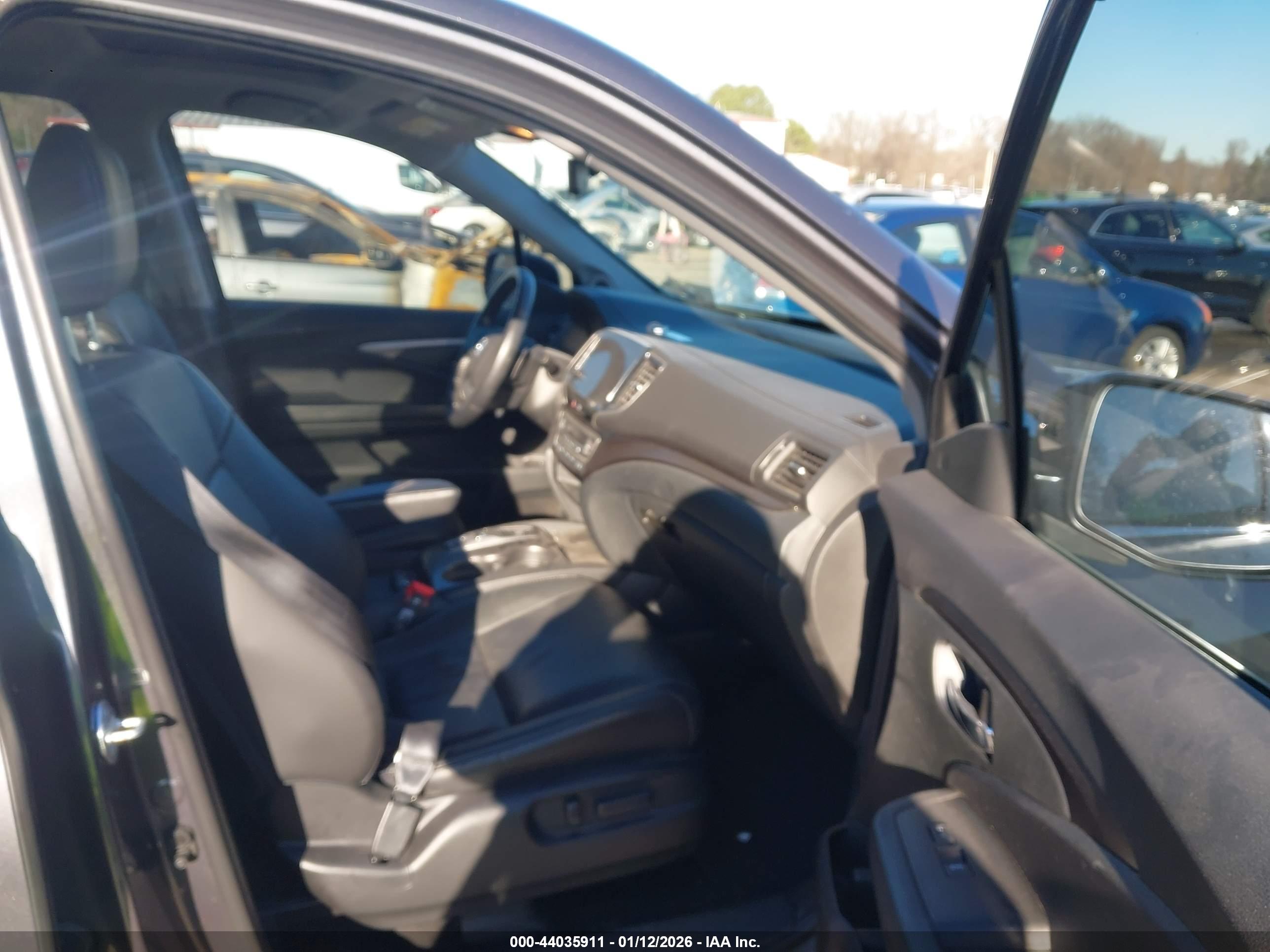 HONDA PILOT image 5